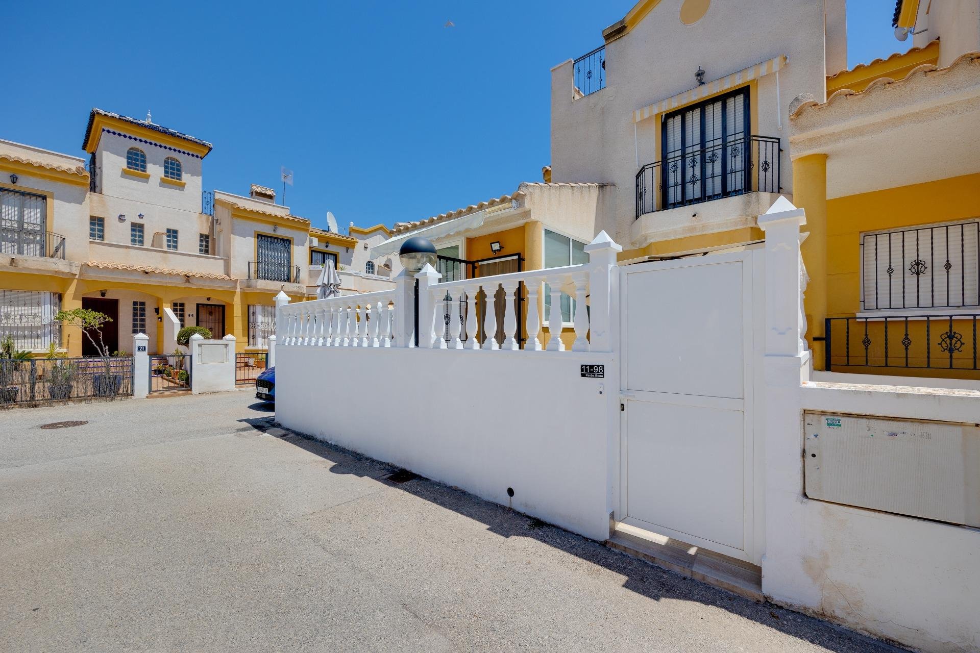 Segunda mano - Town House -
Guardamar del Segura - El Raso