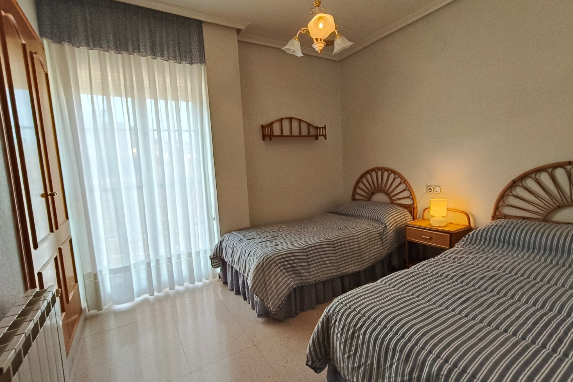 Segunda mano - Town House -
La Romana - Inland