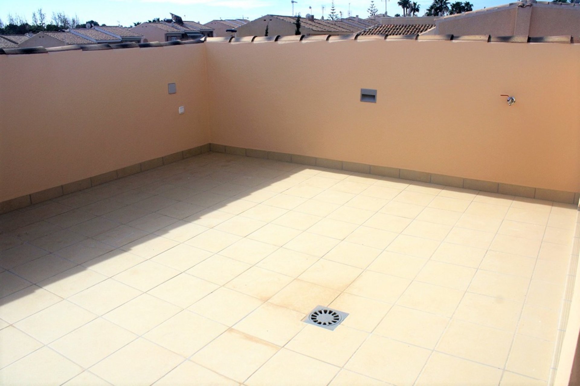 Segunda mano - Town House -
Los Altos - Costa Blanca