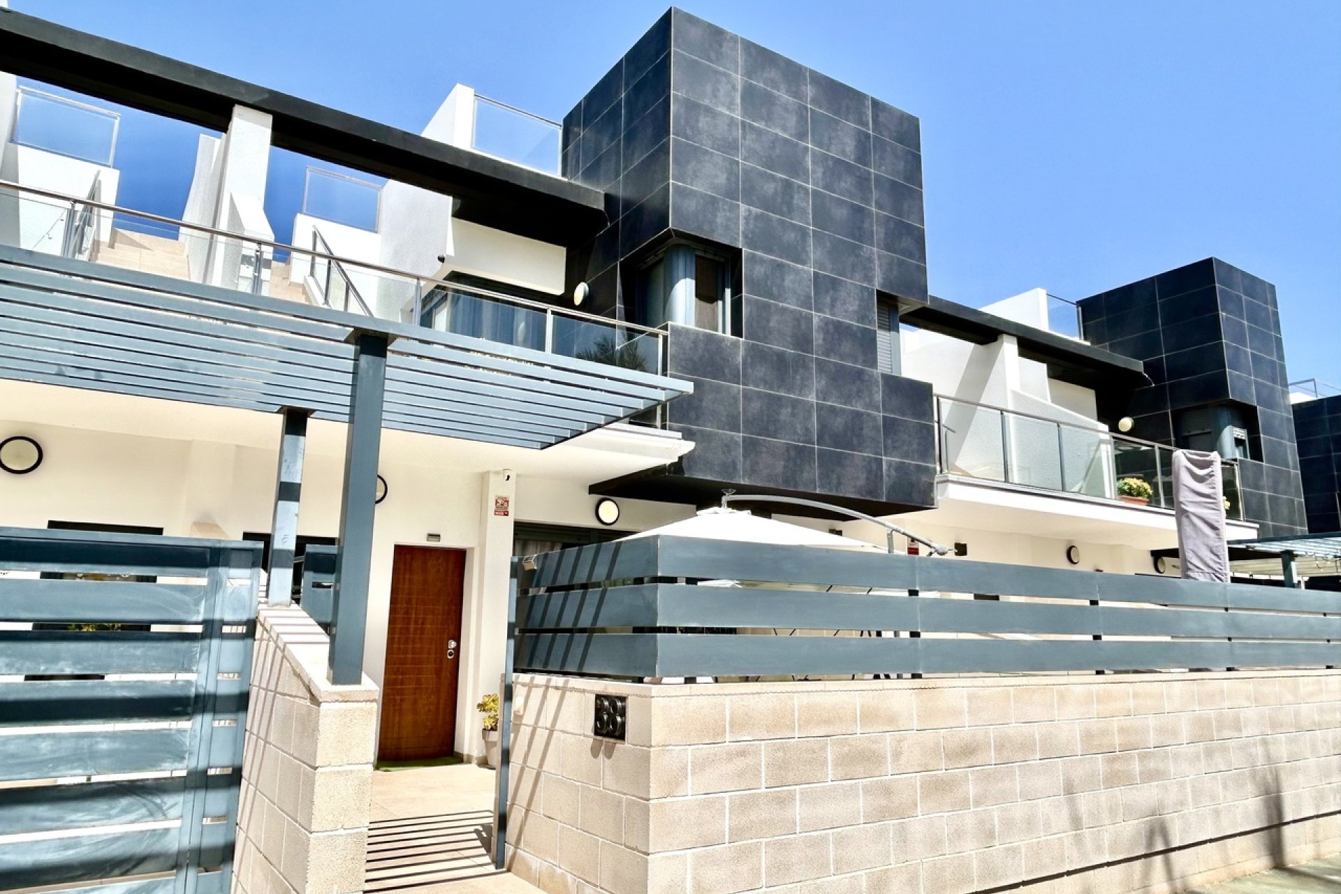 Segunda mano - Town House -
Los Dolses - Inland