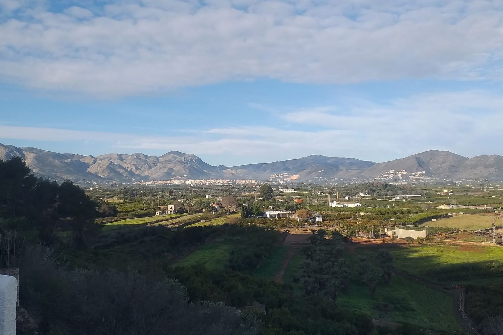 Segunda mano - Town House -
Monte Pego - Inland