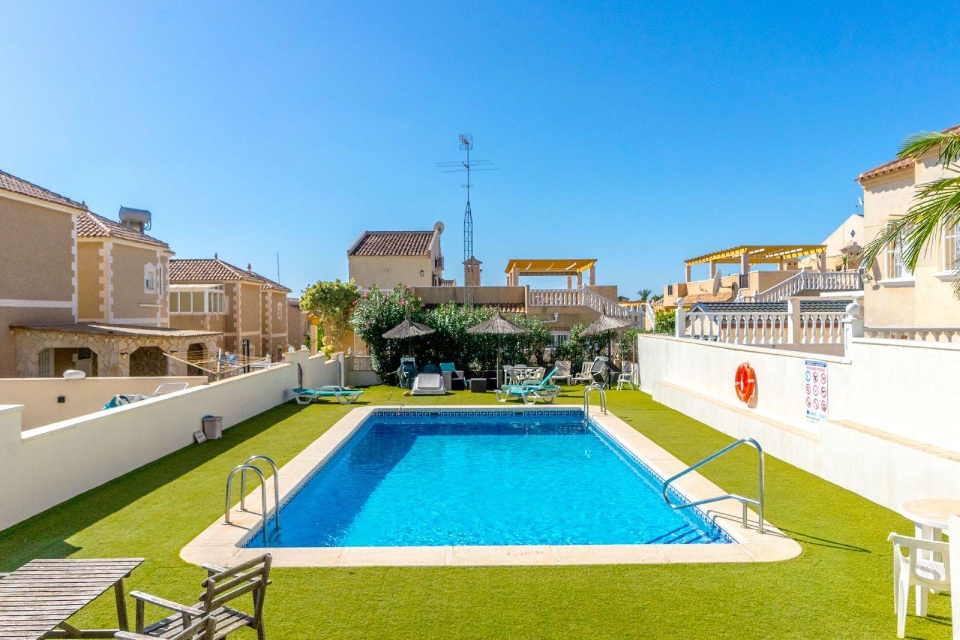 Segunda mano - Town House -
Orihuela Costa - Costa Blanca