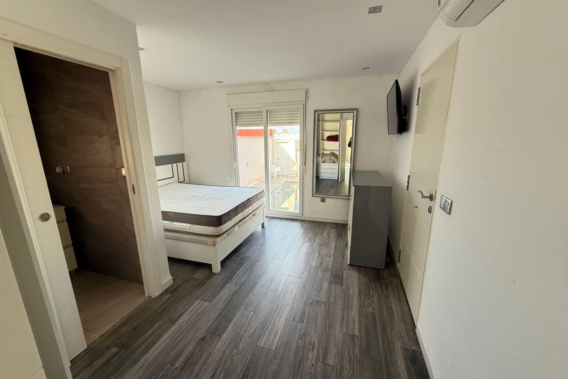Segunda mano - Town House -
Orihuela Costa - La Regia