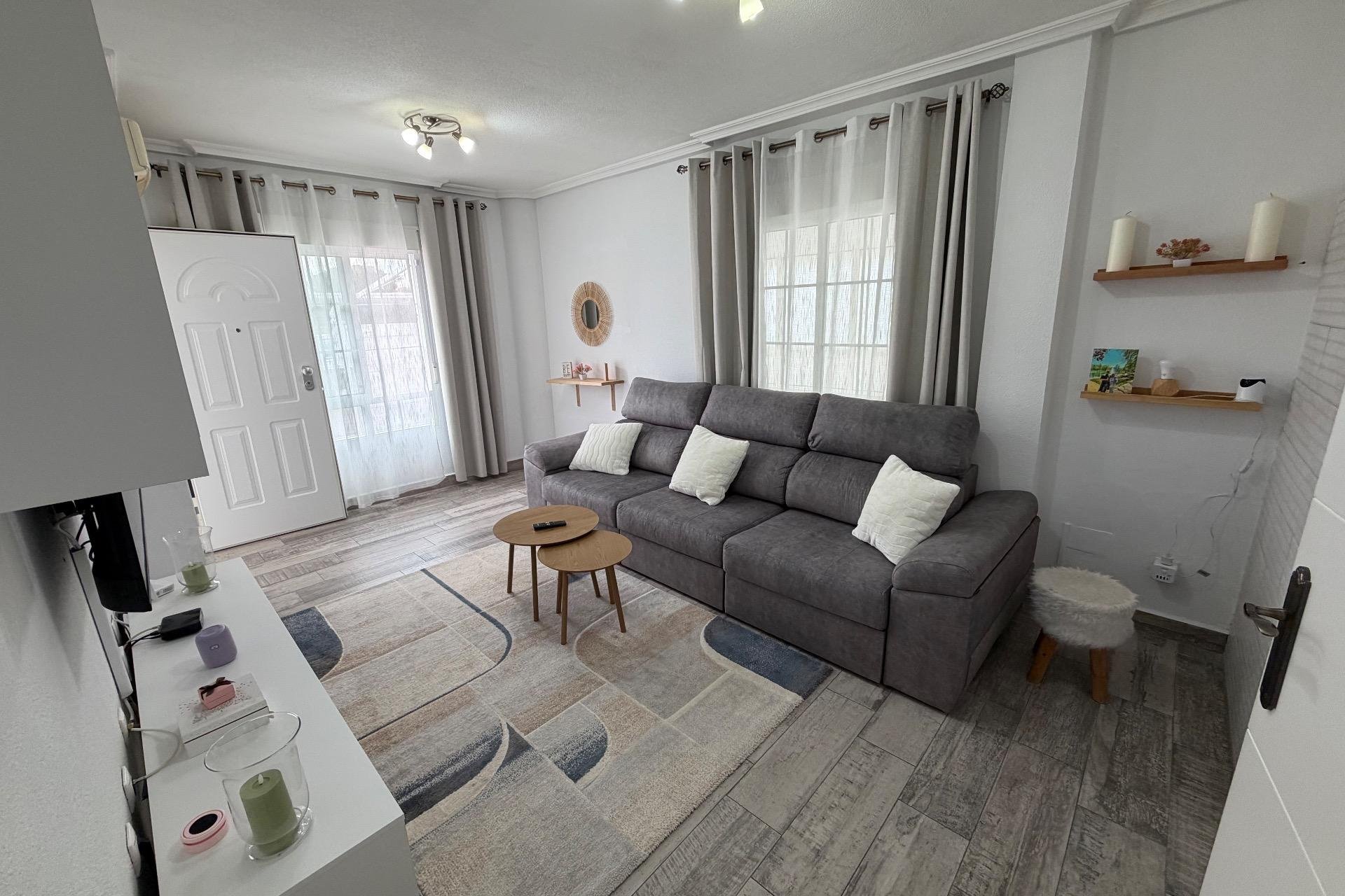 Segunda mano - Town House -
Orihuela Costa - La Zenia