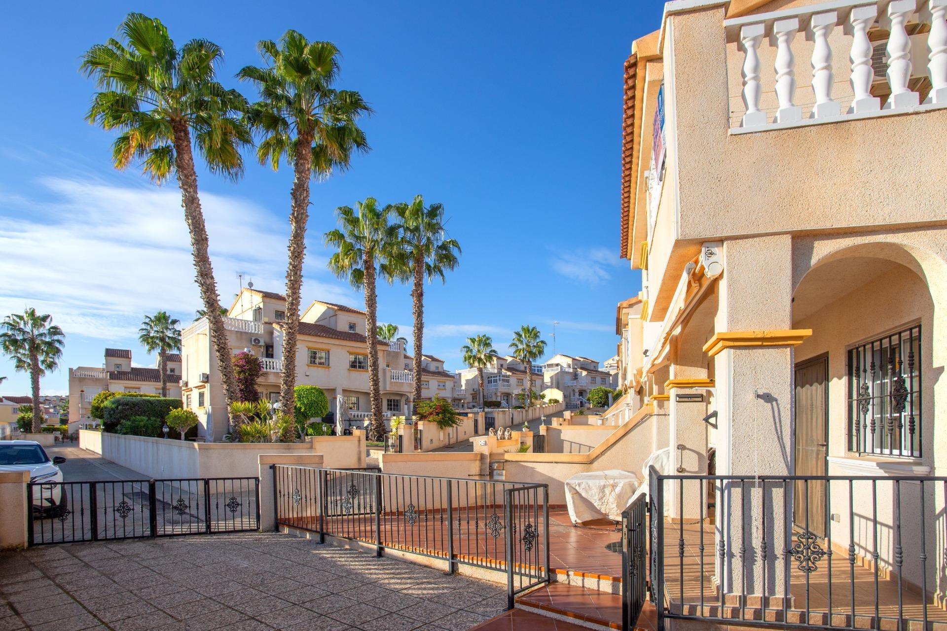 Segunda mano - Town House -
Orihuela Costa - Las Filipinas