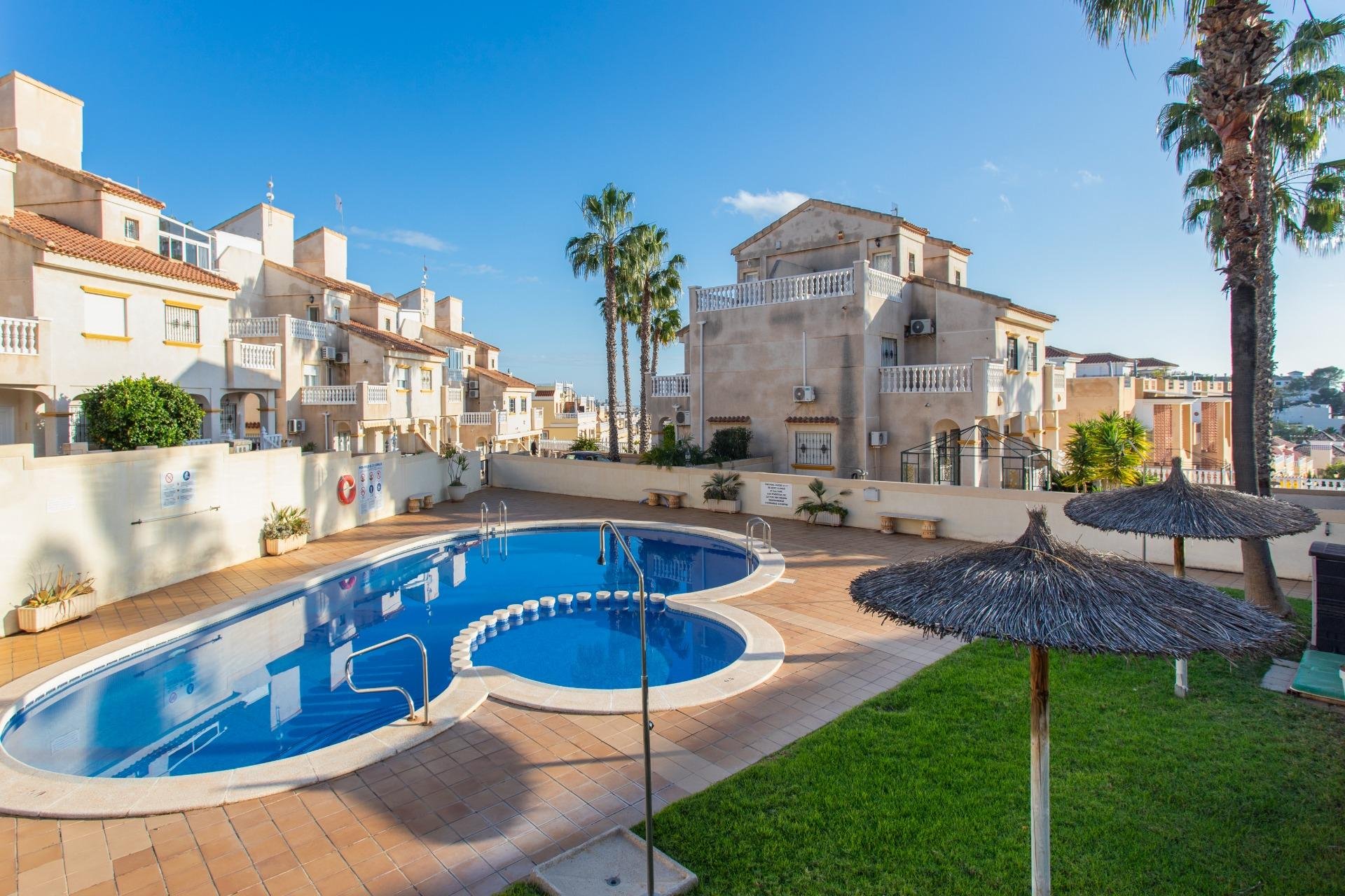 Segunda mano - Town House -
Orihuela Costa - Las Filipinas
