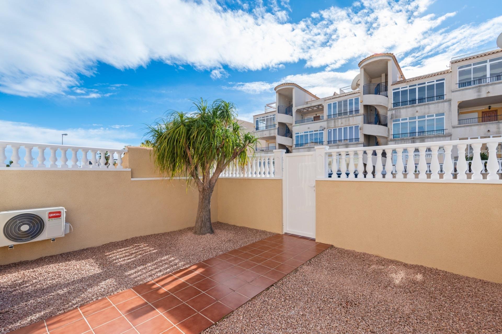 Segunda mano - Town House -
Orihuela Costa - Los Altos