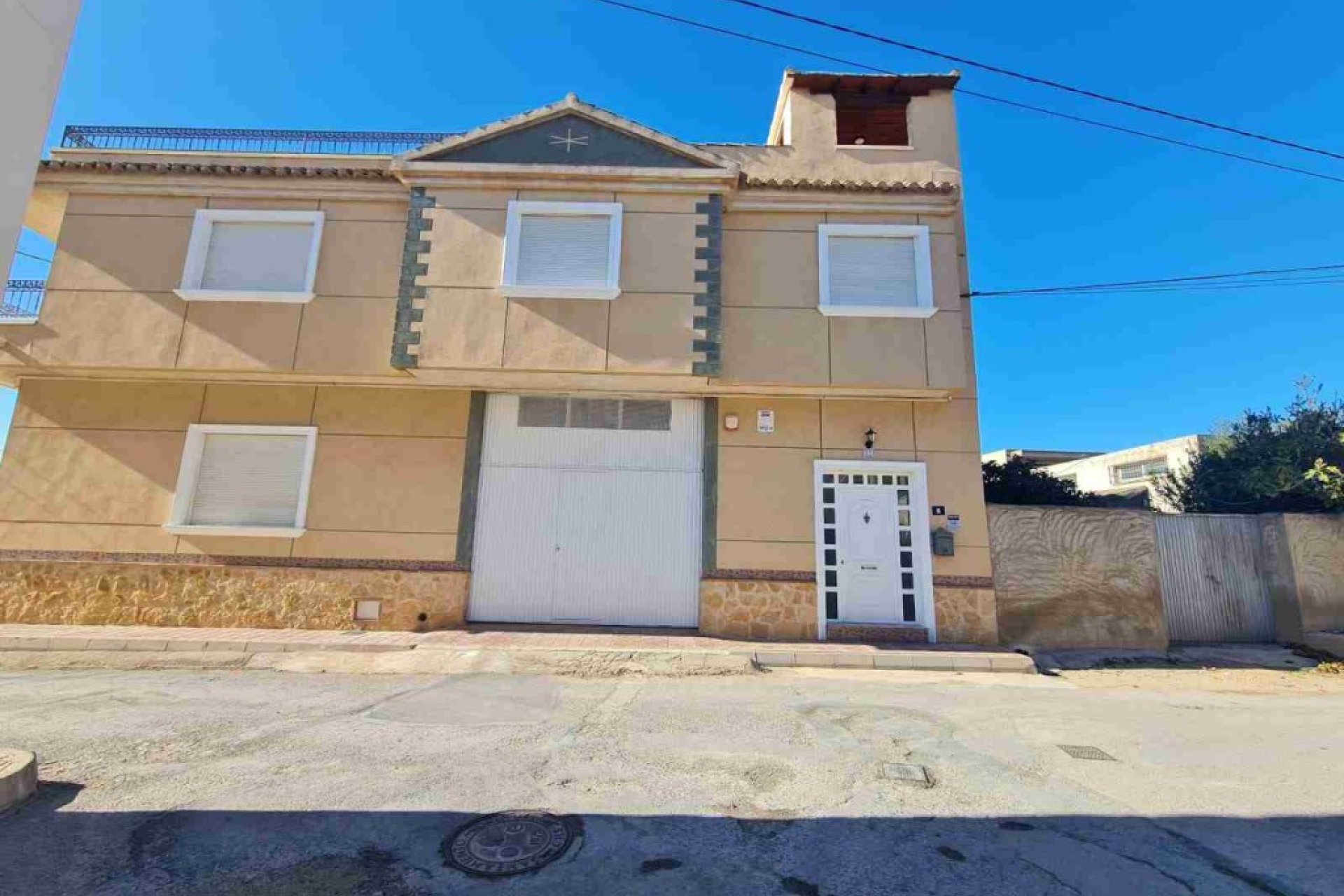 Segunda mano - Town House -
Orihuela - Inland
