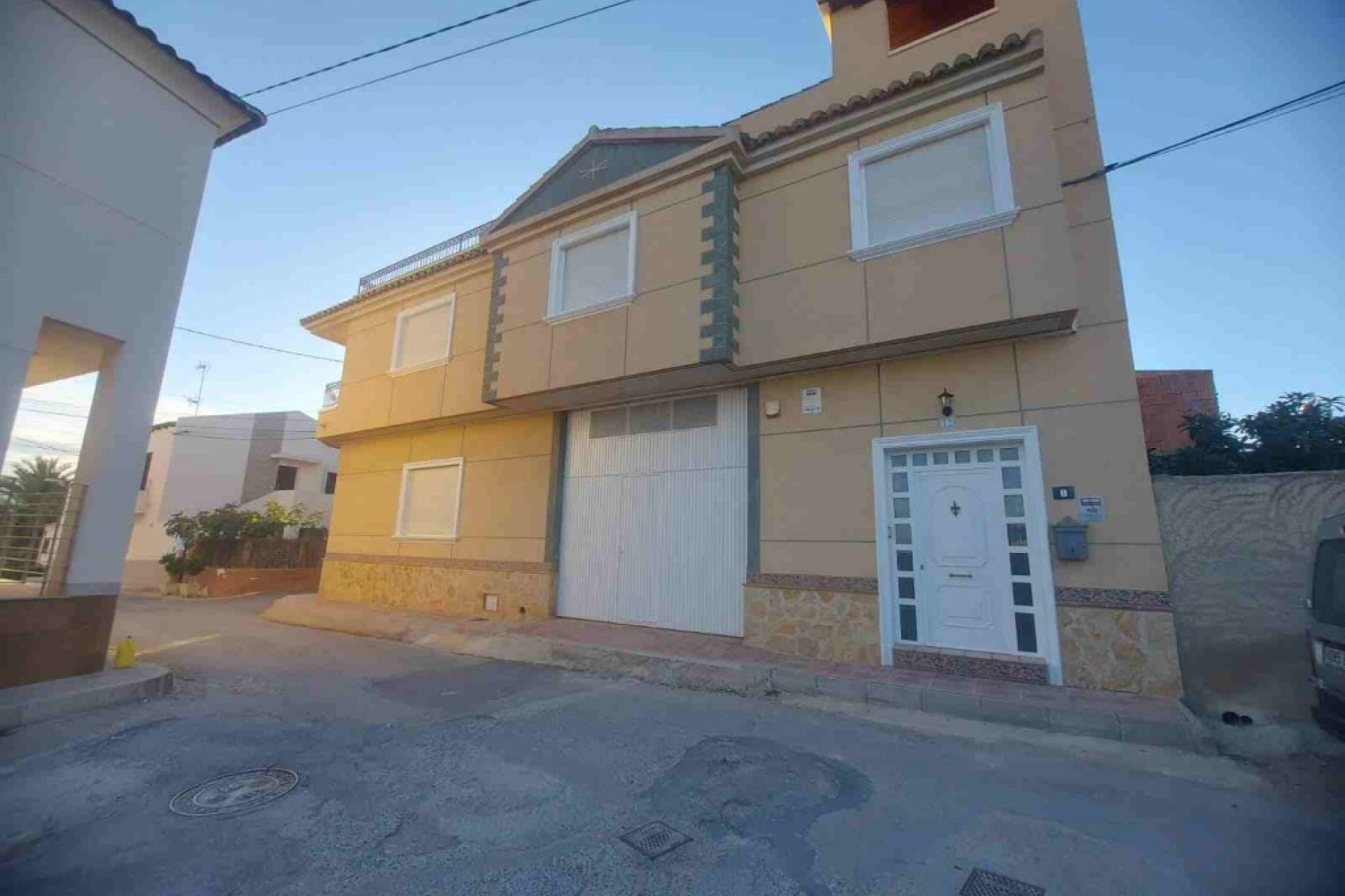 Segunda mano - Town House -
Orihuela - Inland
