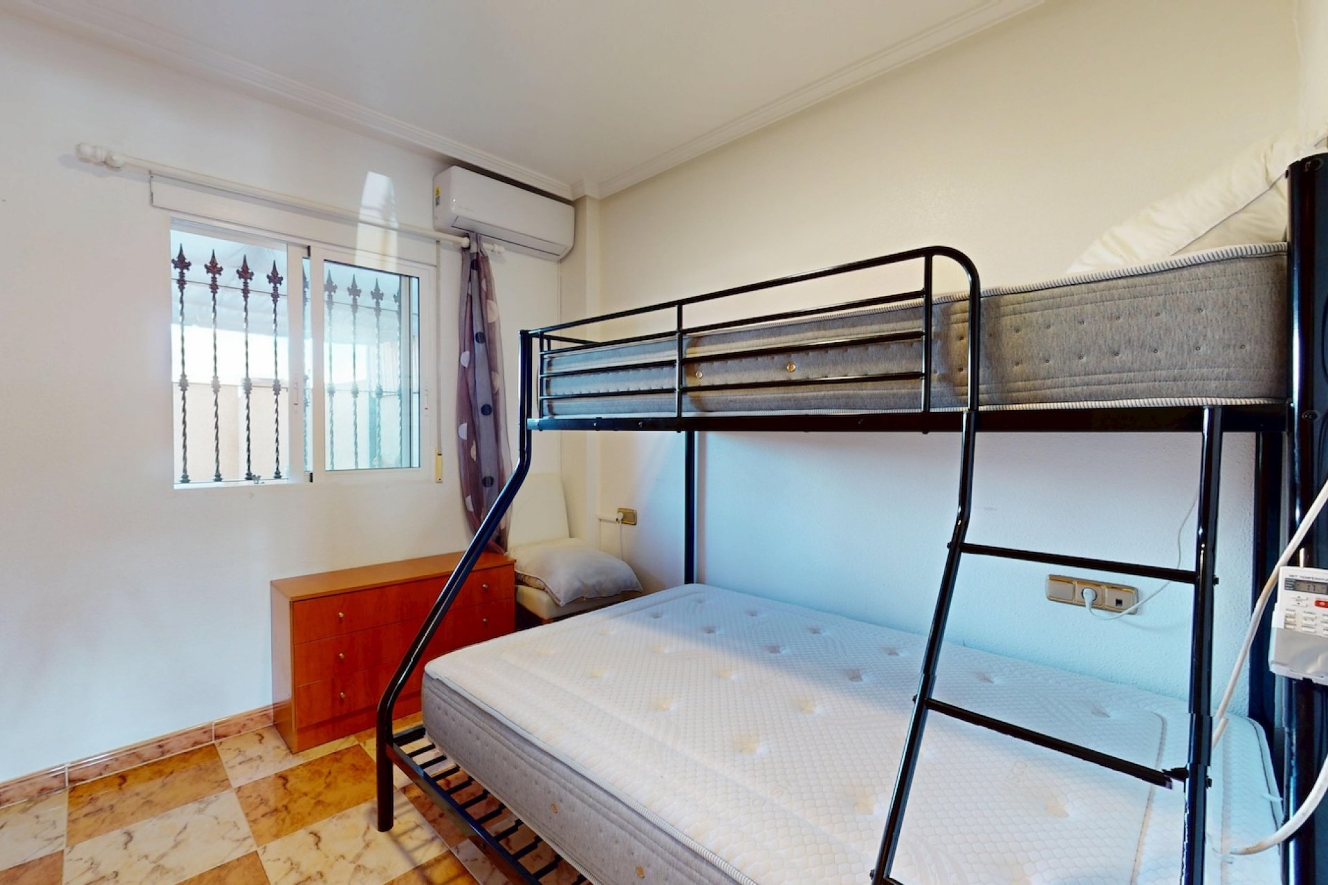 Segunda mano - Town House -
Orihuela - Inland