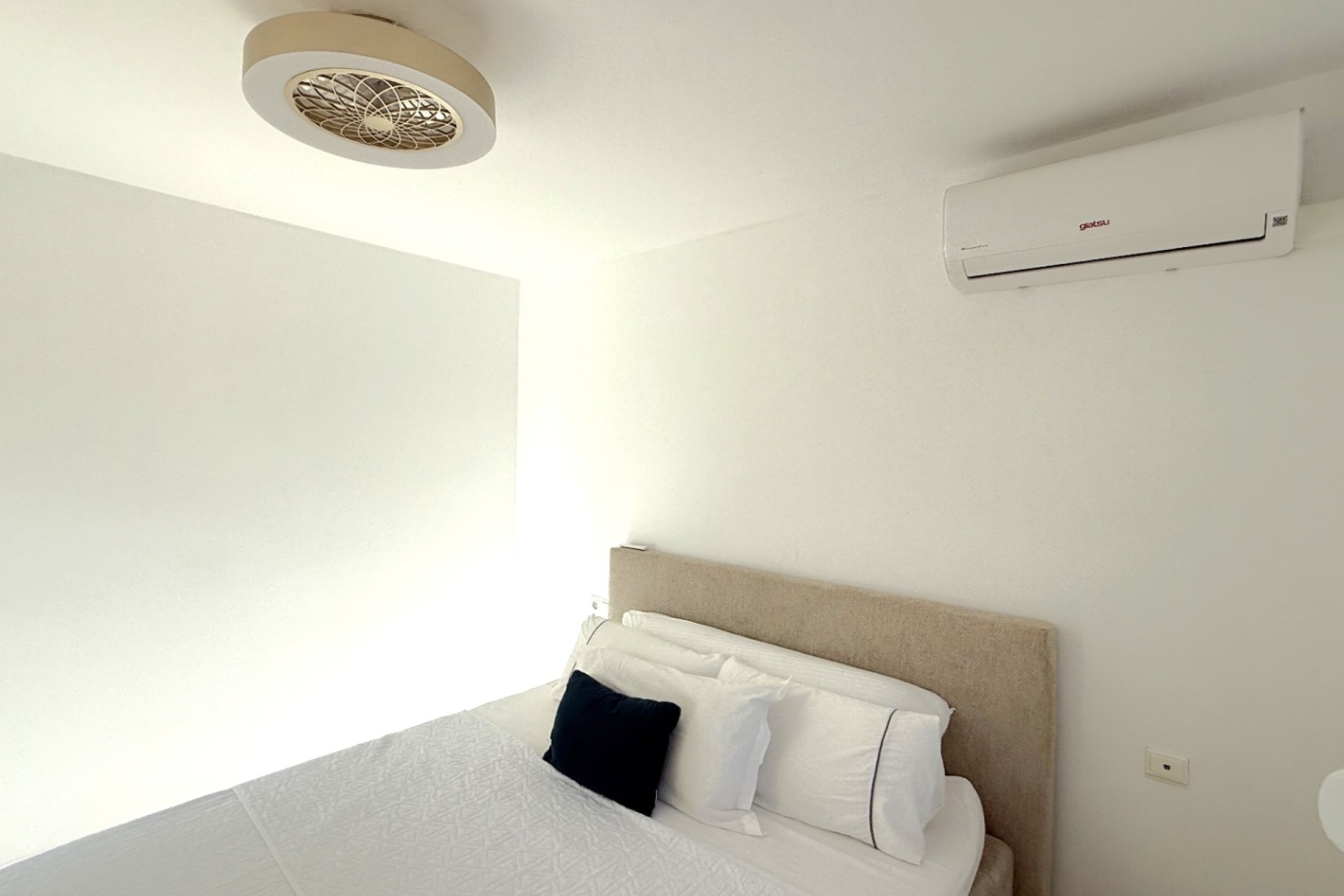 Segunda mano - Town House -
Orihuela - Inland