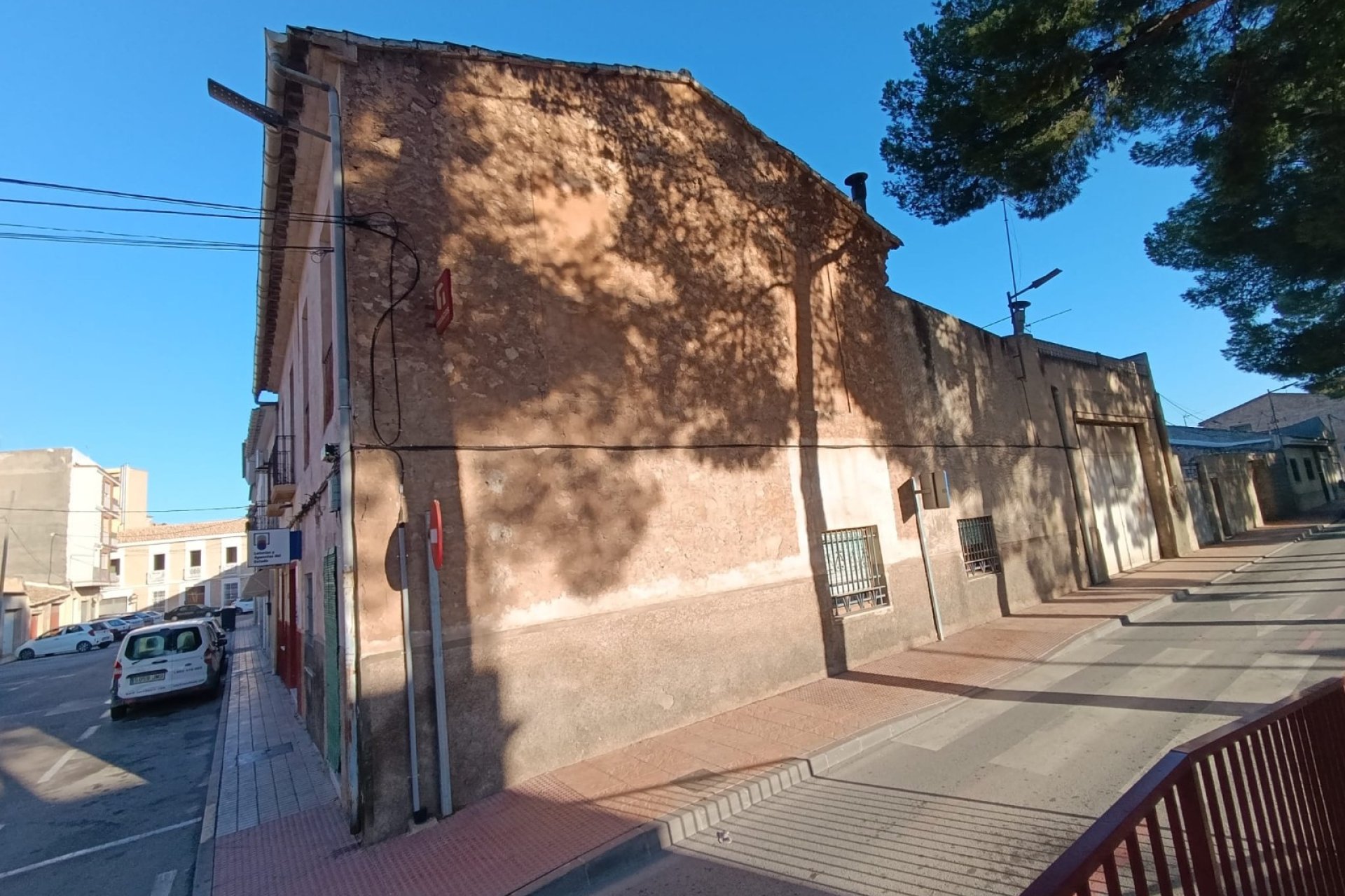 Segunda mano - Town House -
Pinoso - Inland