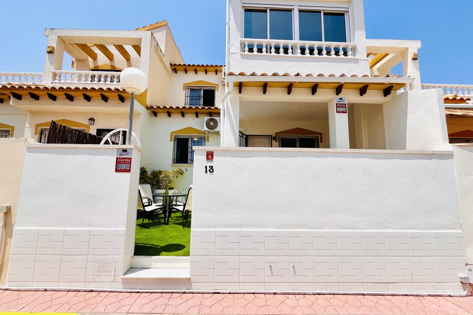 Segunda mano - Town House -
Playa Flamenca - Costa Blanca