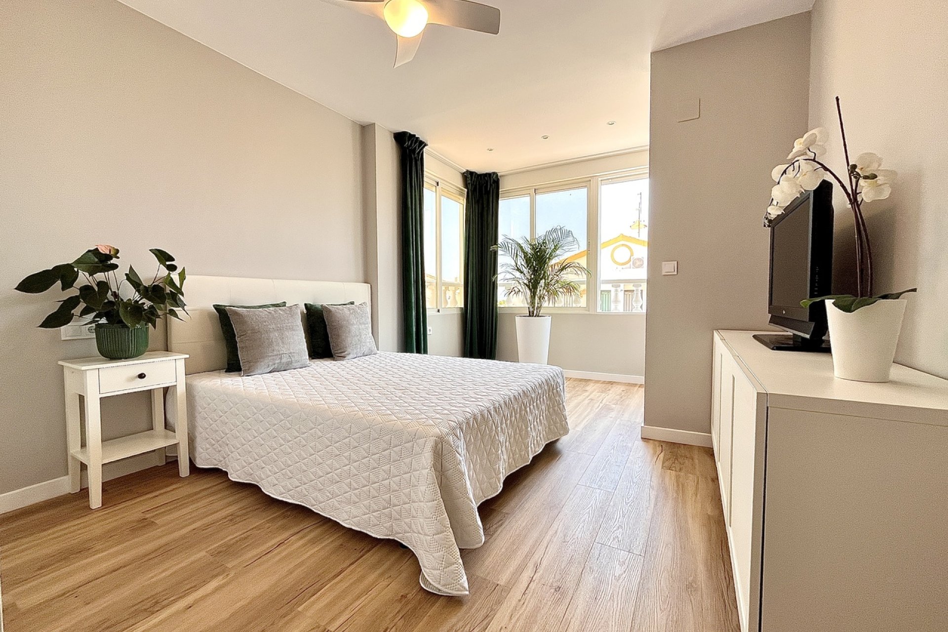 Segunda mano - Town House -
Playa Flamenca - Costa Blanca