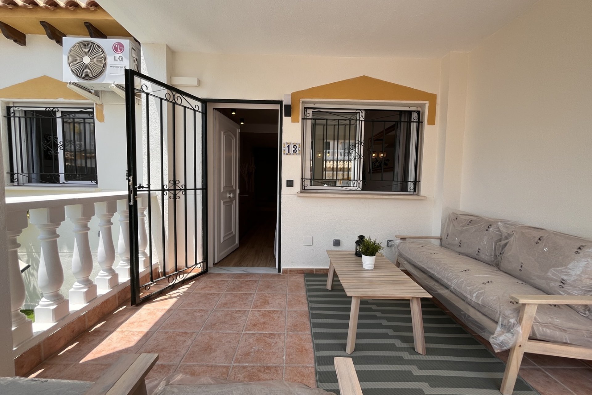 Segunda mano - Town House -
Playa Flamenca - Costa Blanca