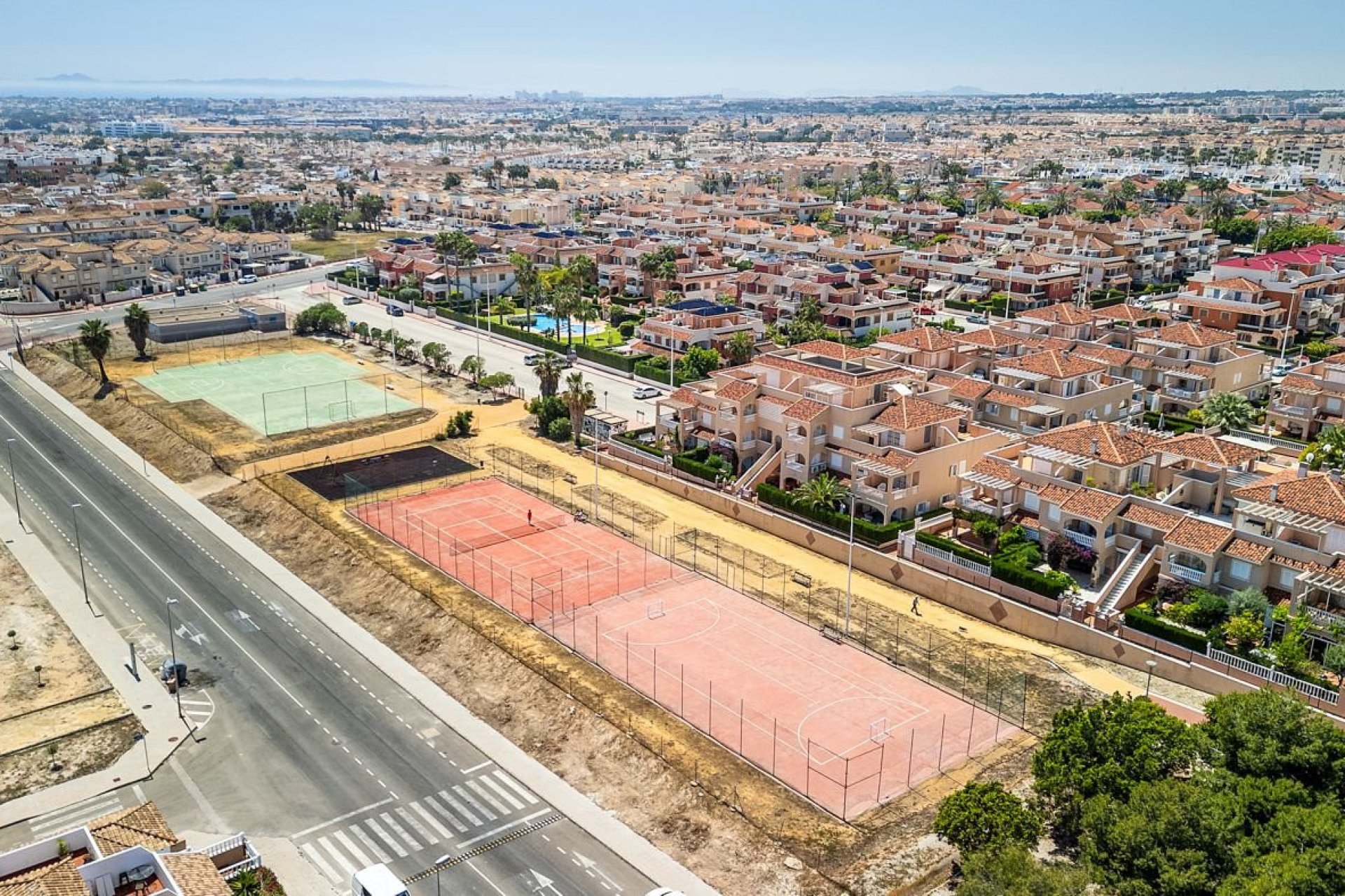 Segunda mano - Town House -
Playa Flamenca - Costa Blanca