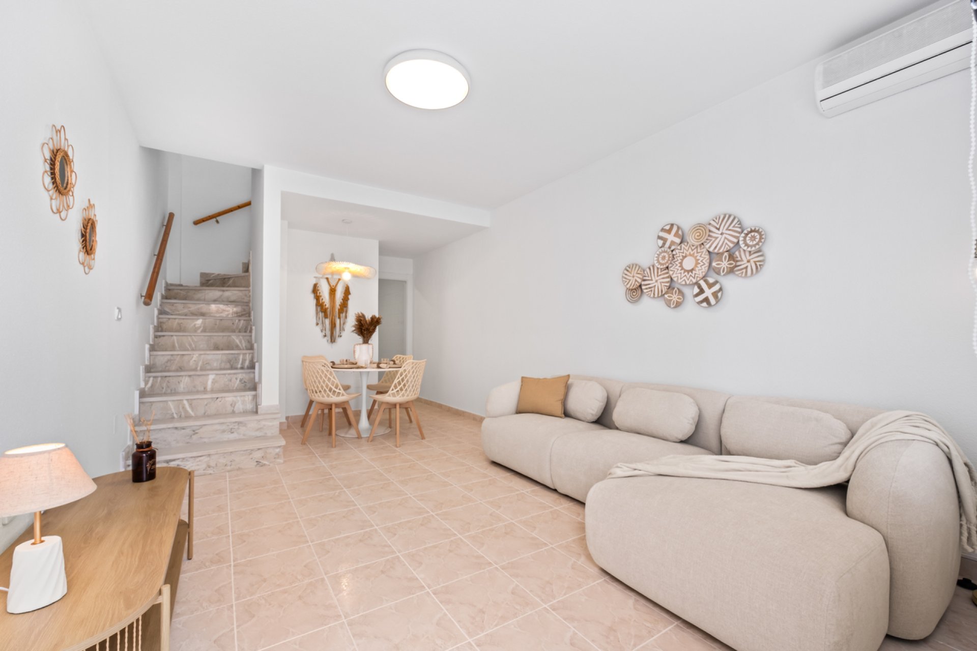 Segunda mano - Town House -
Playa Flamenca - Costa Blanca