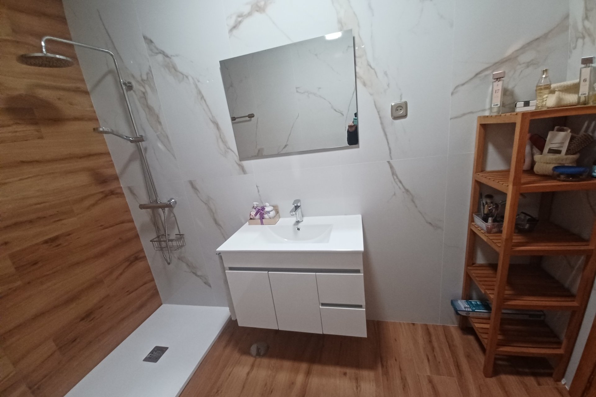 Segunda mano - Town House -
Roldan - Inland