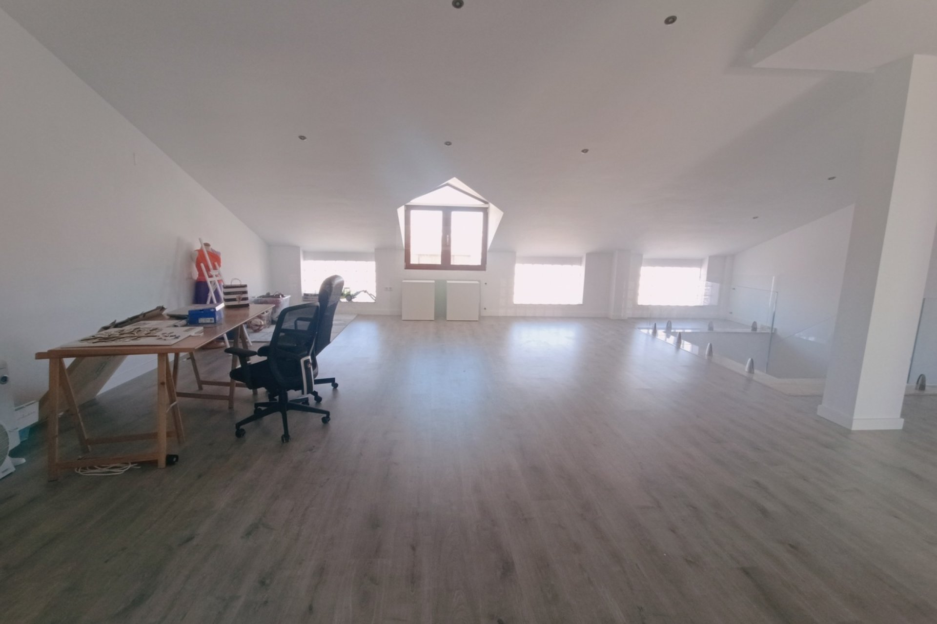 Segunda mano - Town House -
Roldan - Inland