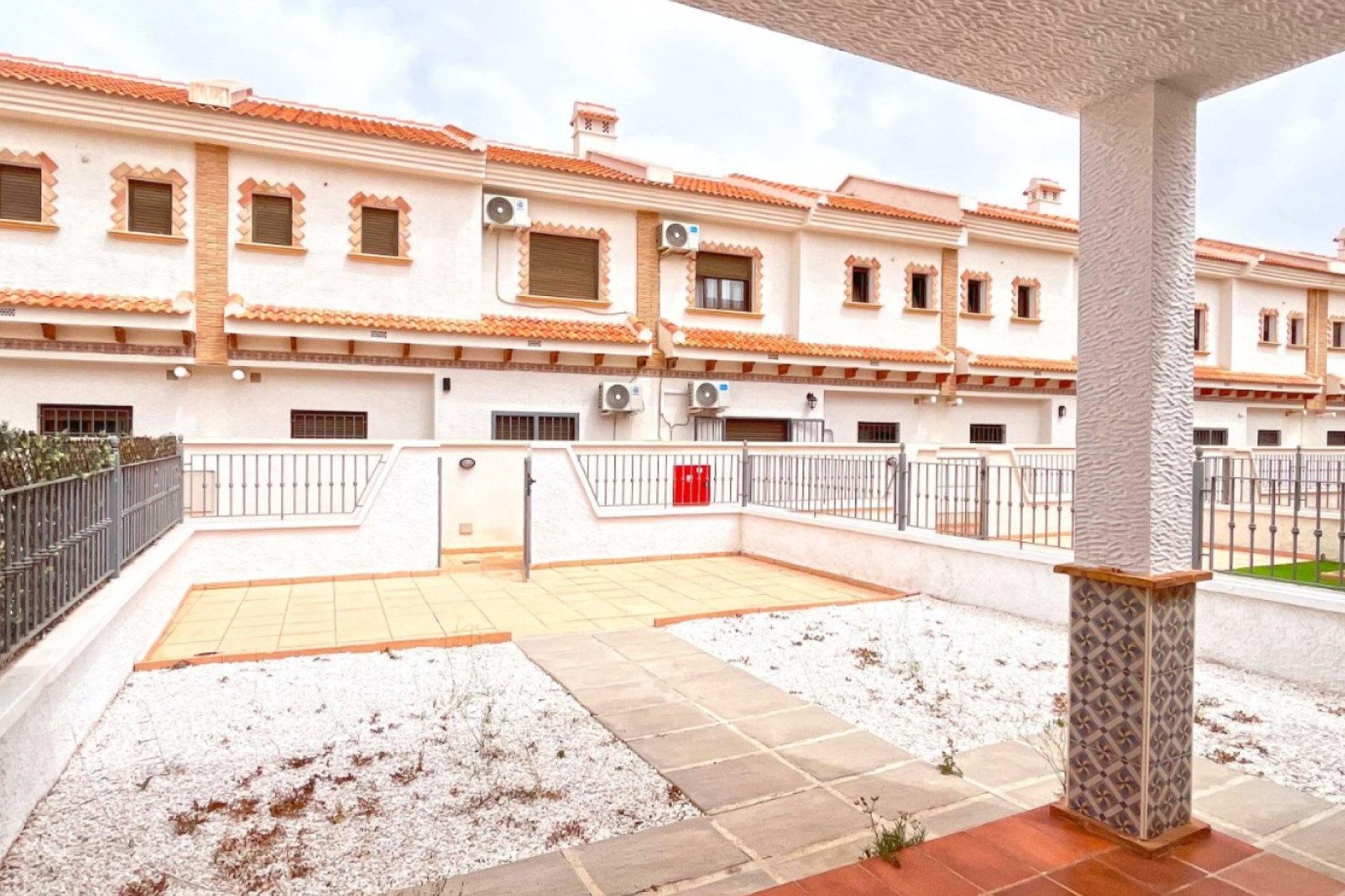 Segunda mano - Town House -
San Miguel de Salinas - Inland