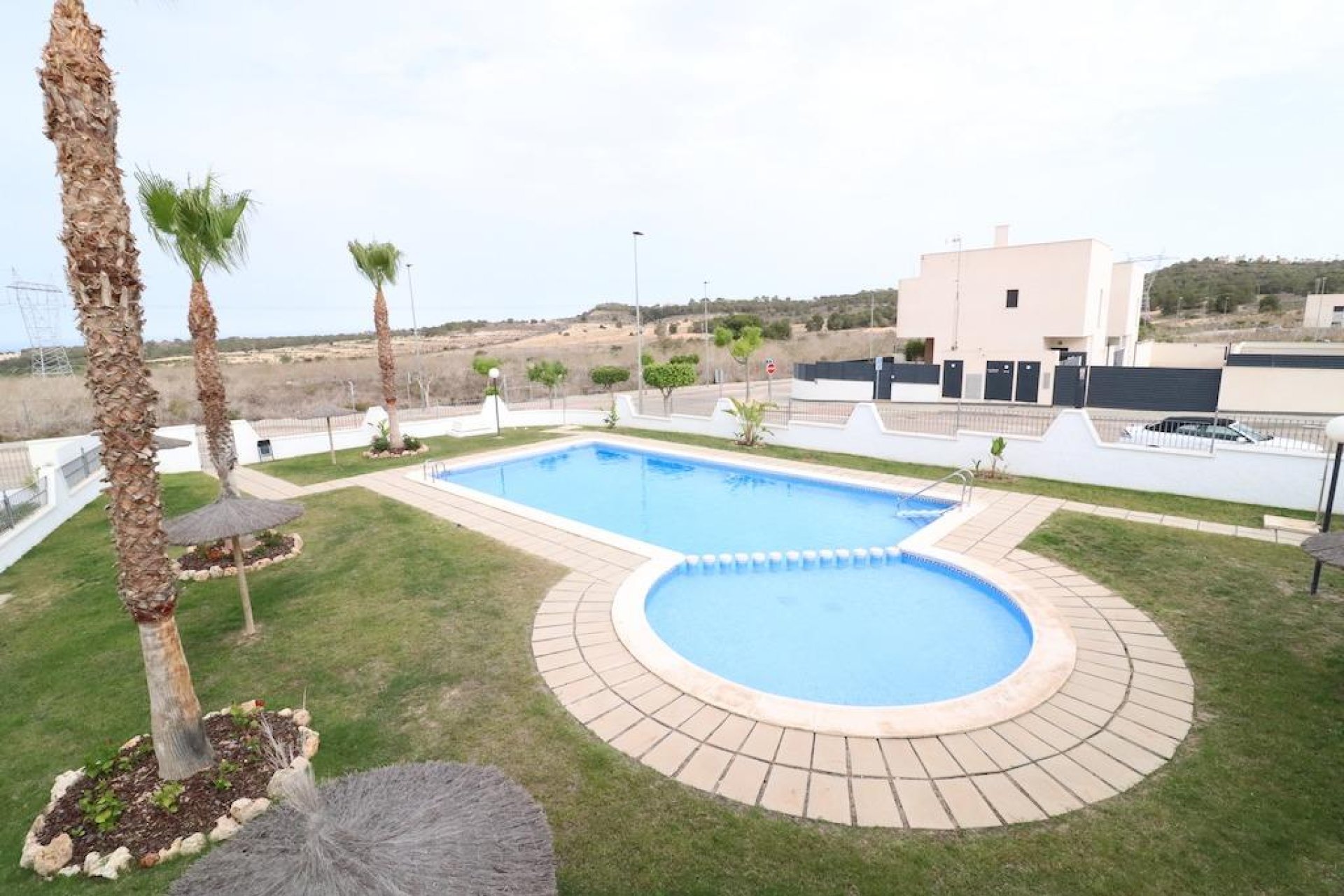Segunda mano - Town House -
San Miguel de Salinas - Inland