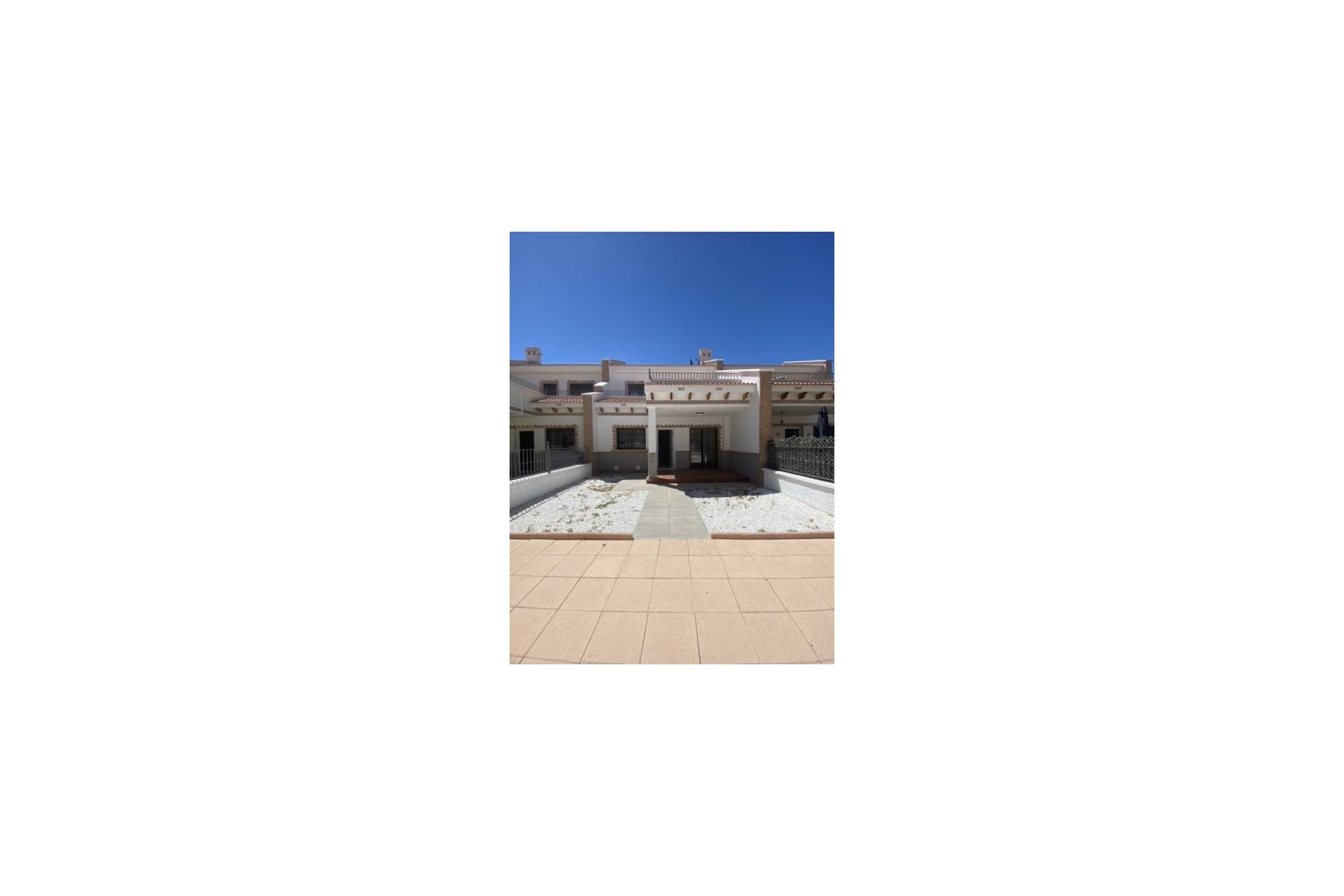 Segunda mano - Town House -
San Miguel de Salinas - Inland