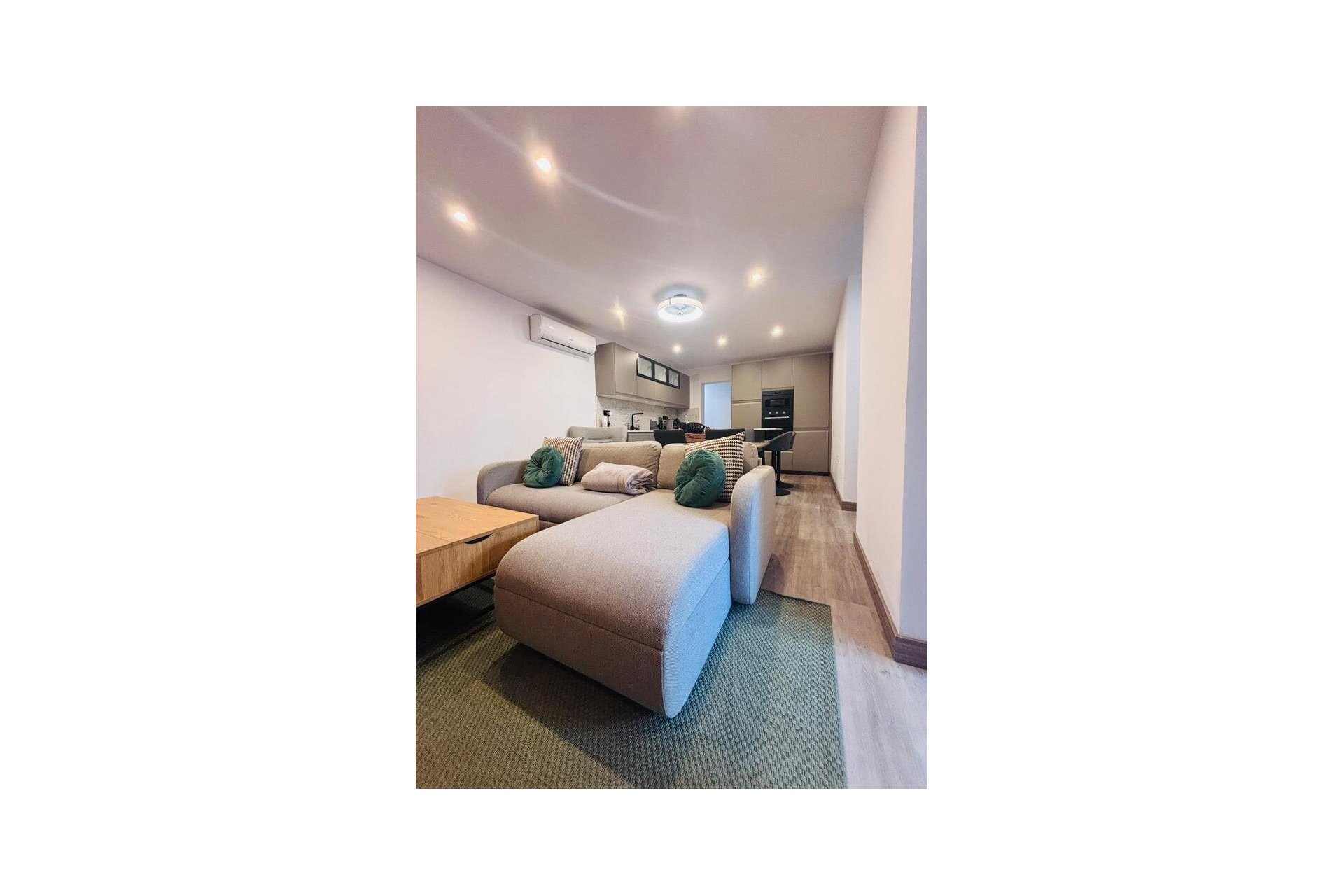 Segunda mano - Town House -
San Miguel de Salinas - Inland