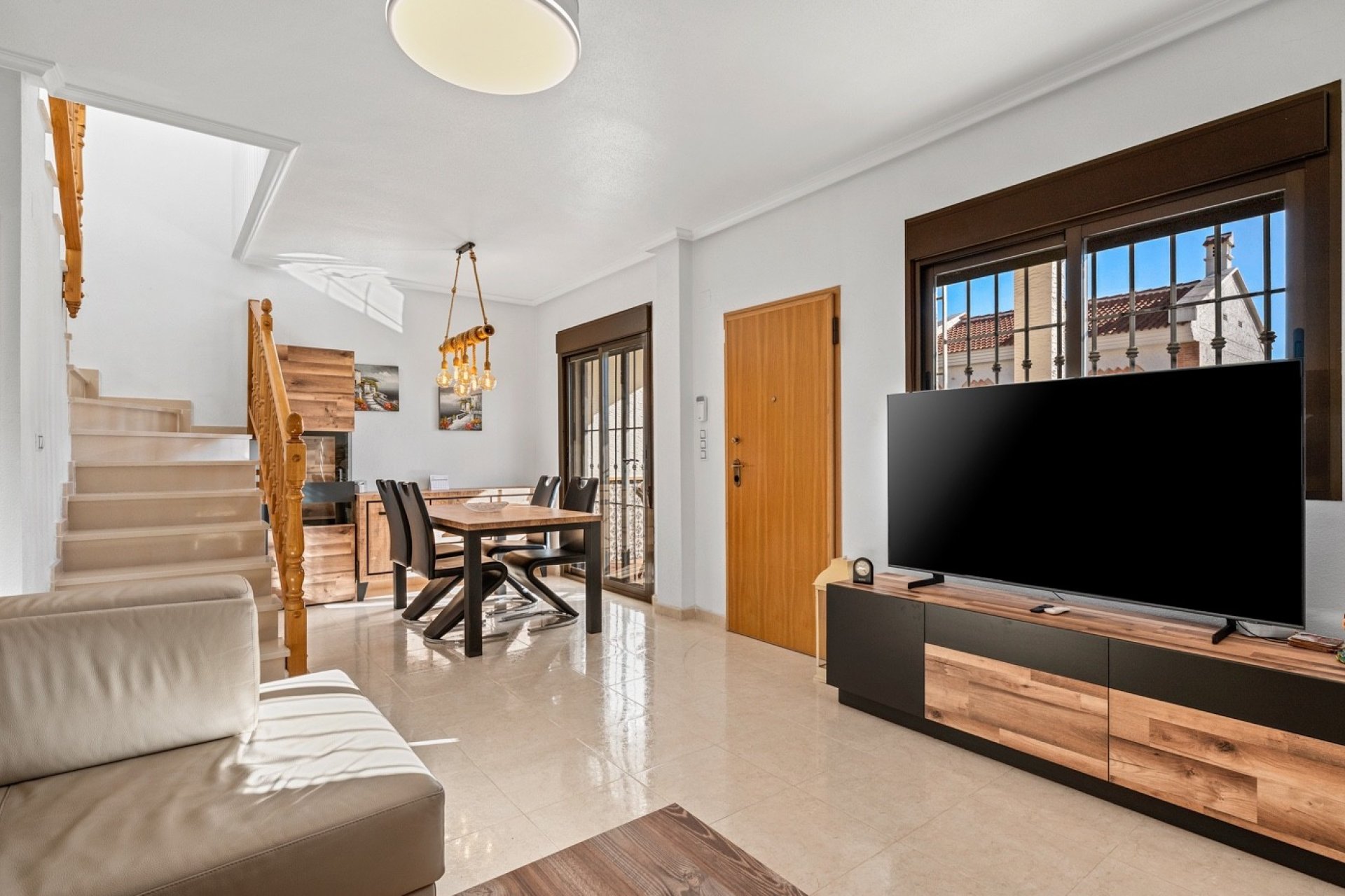 Segunda mano - Town House -
San Miguel de Salinas - Inland