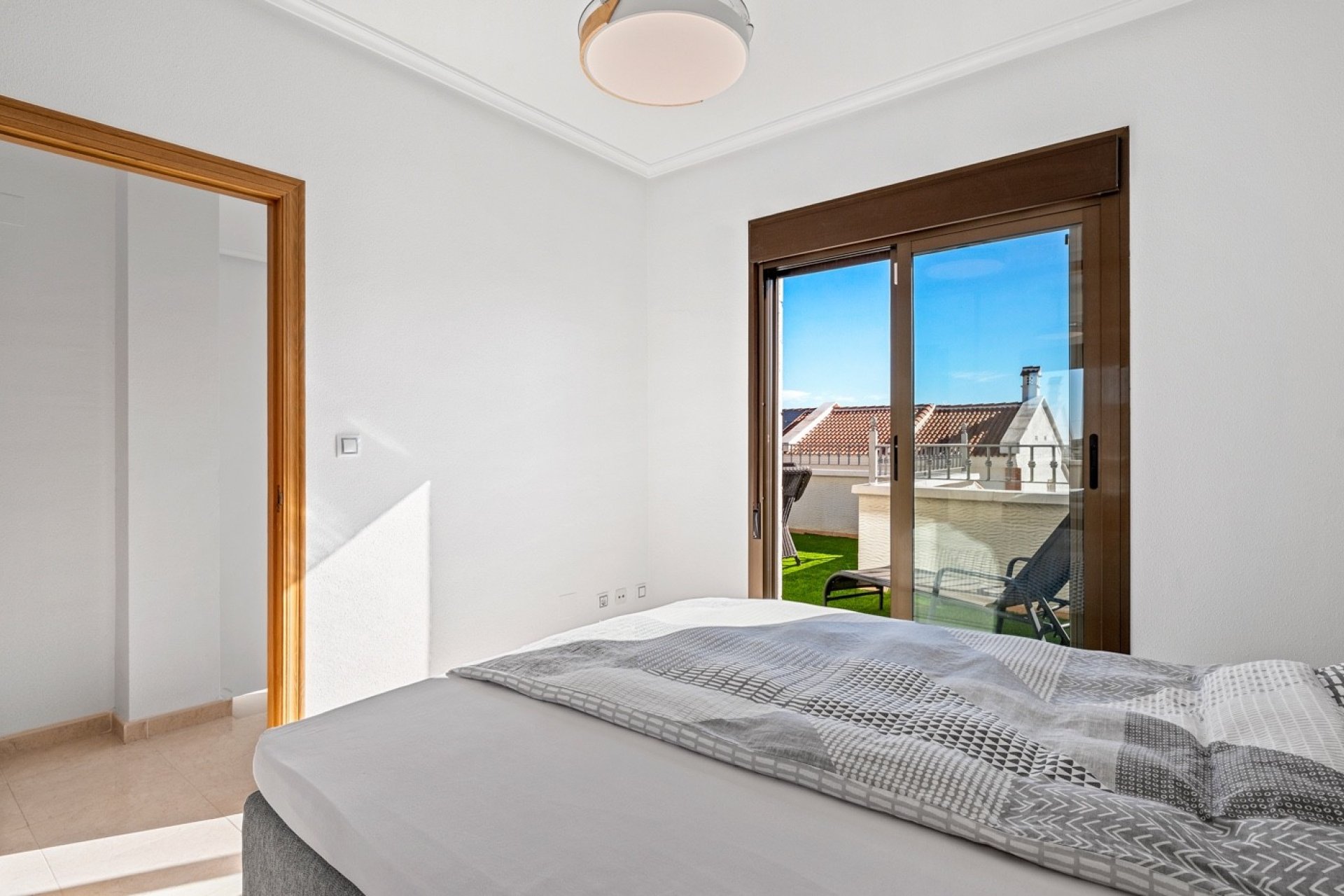 Segunda mano - Town House -
San Miguel de Salinas - Inland