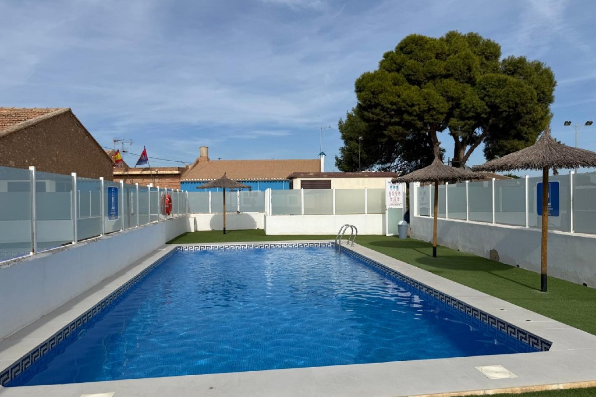 Segunda mano - Town House -
Santa Rosalia - Inland