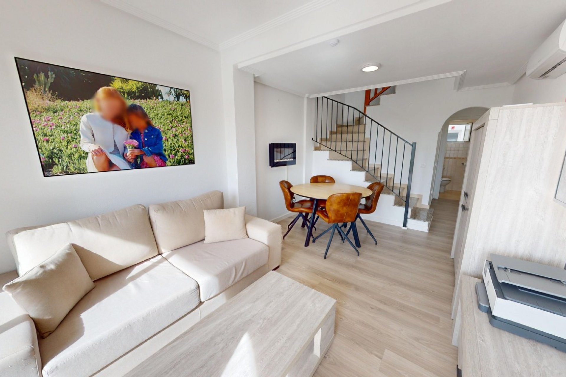 Segunda mano - Town House -
Santa Rosalia - Inland