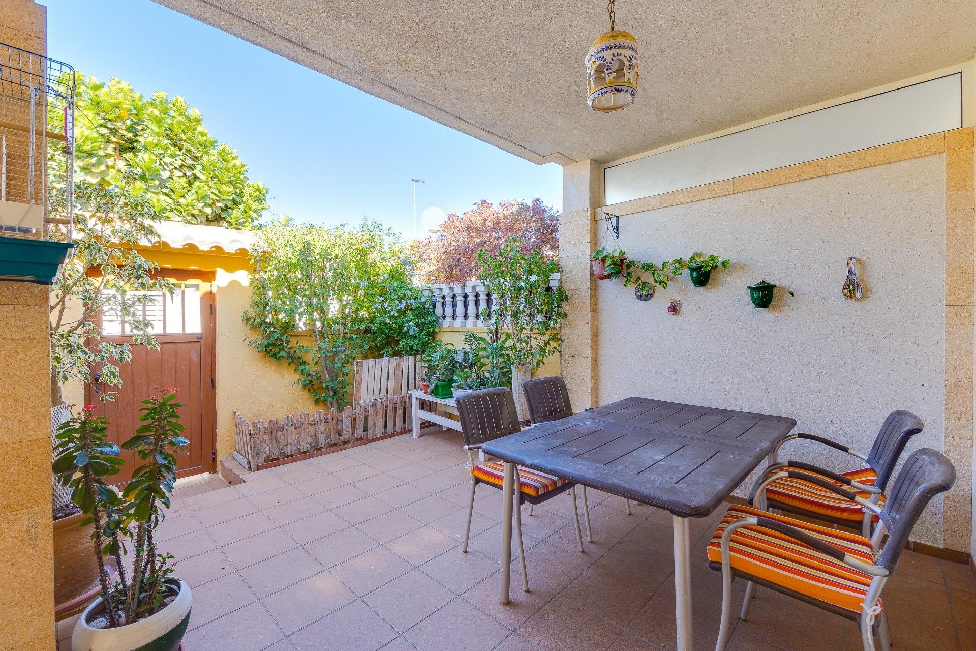 Segunda mano - Town House -
Torrevieja - Aguas Nuevas 2