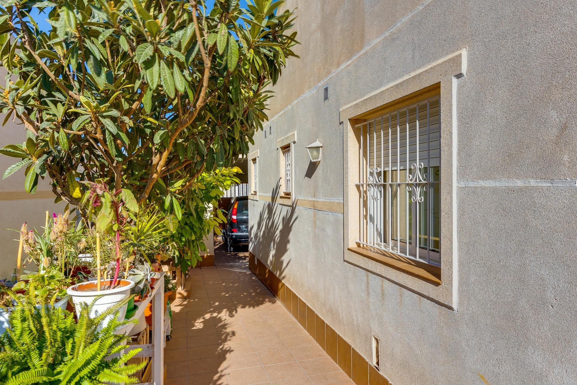Segunda mano - Town House -
Torrevieja - Aguas Nuevas 2