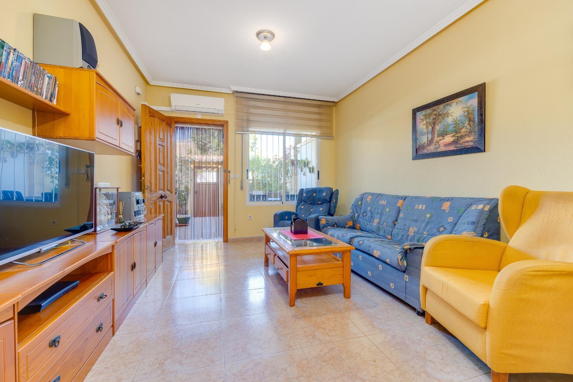 Segunda mano - Town House -
Torrevieja - Aguas Nuevas 2