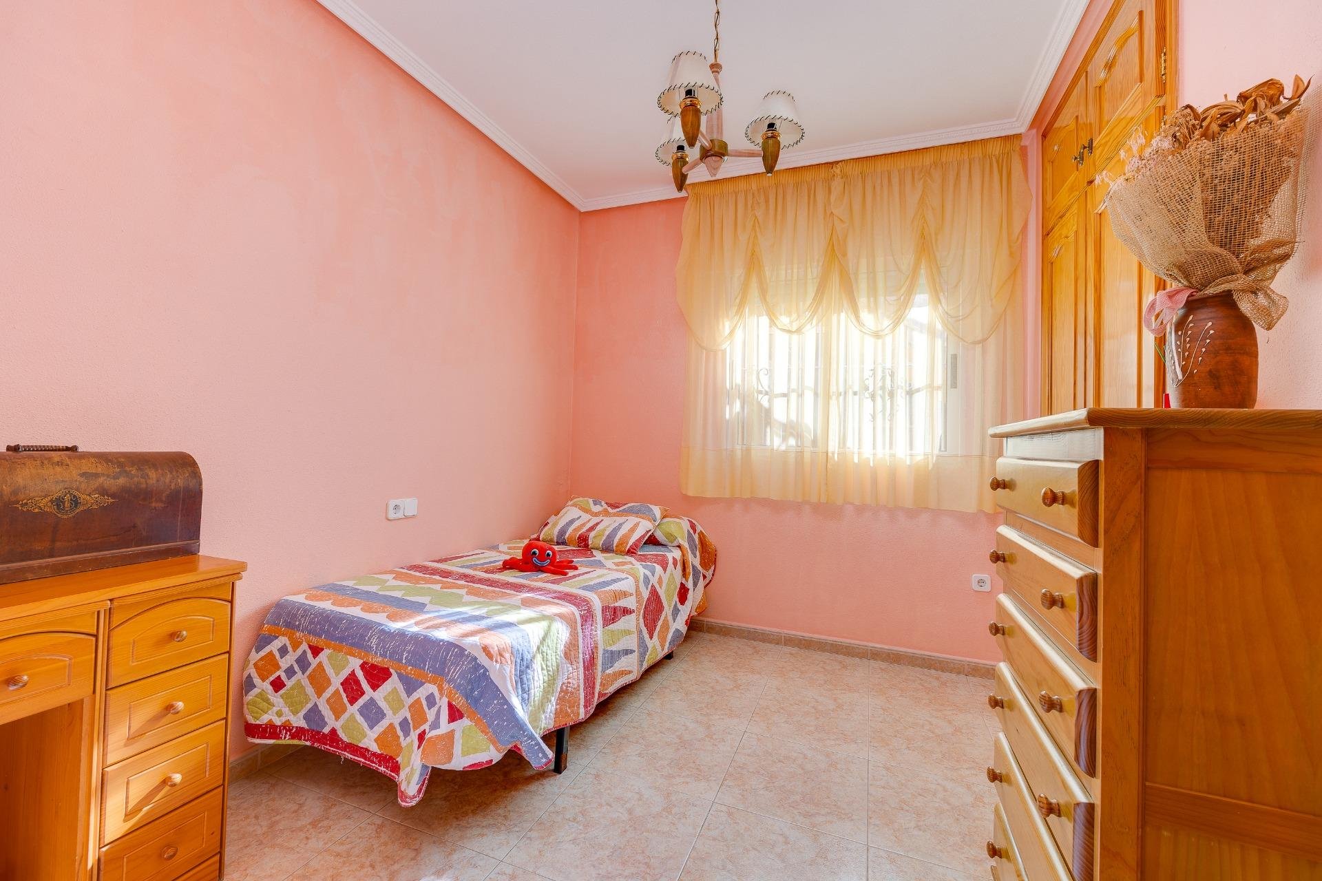 Segunda mano - Town House -
Torrevieja - Aguas Nuevas 2