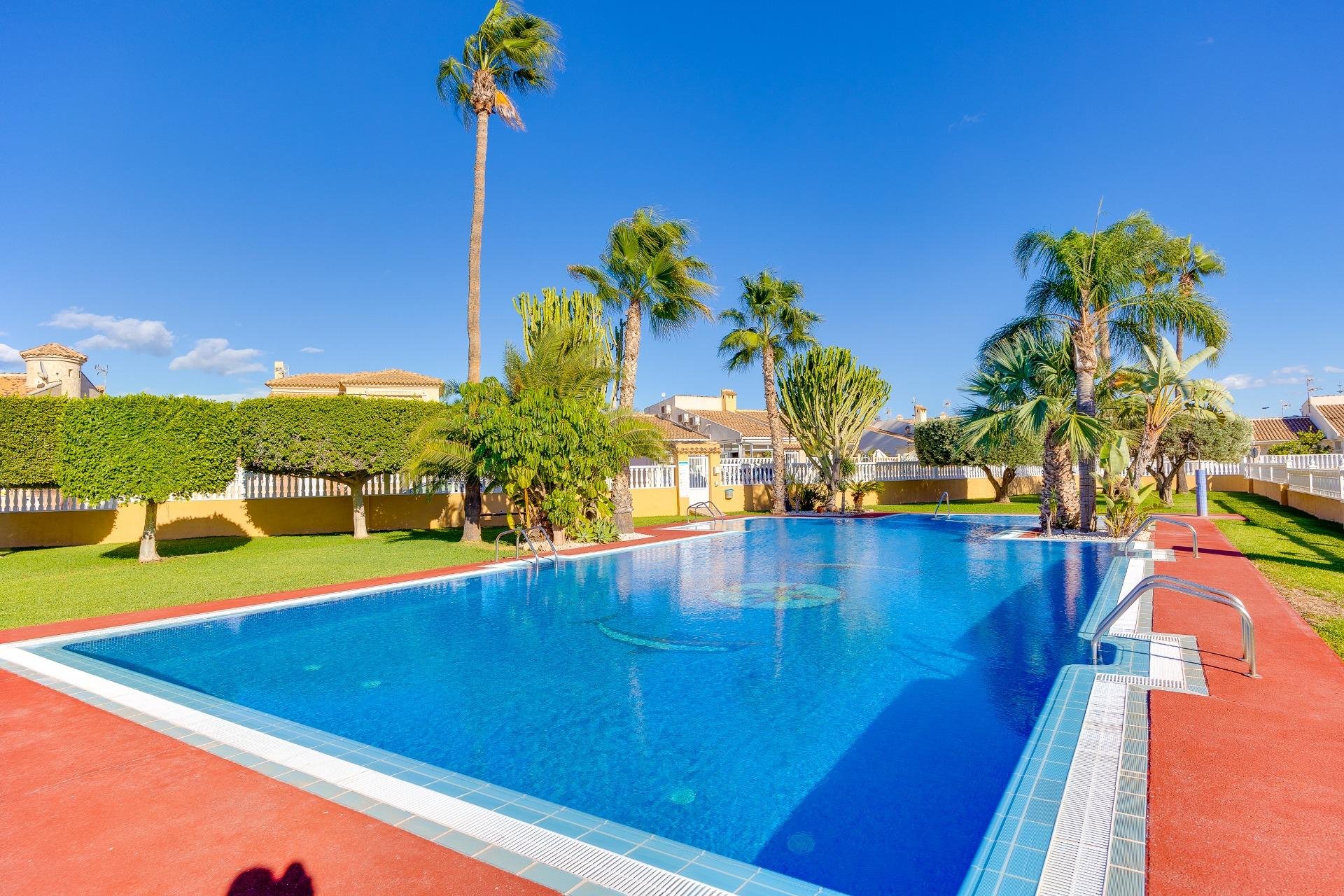 Segunda mano - Town House -
Torrevieja - Aguas Nuevas 2