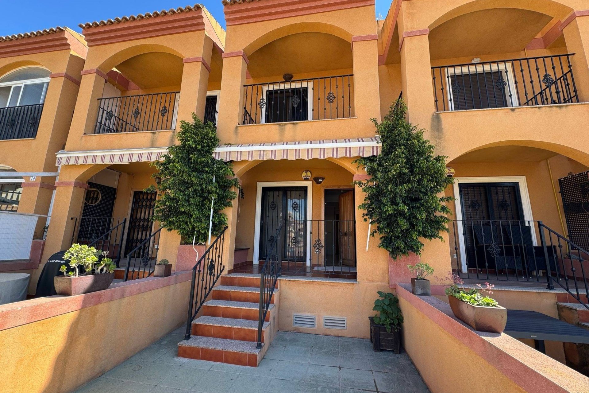 Segunda mano - Town House -
Torrevieja - Aguas Nuevas