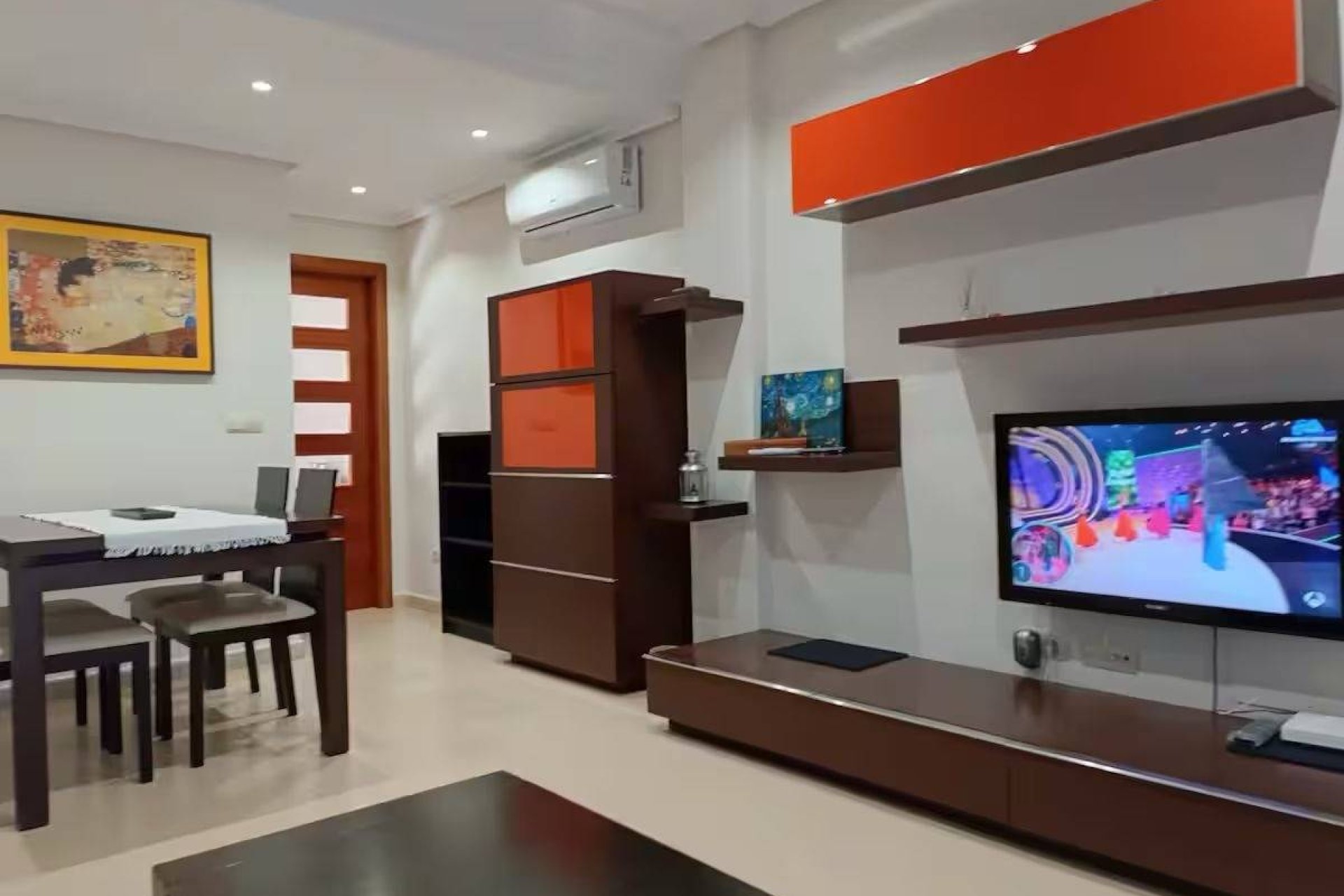 Segunda mano - Town House -
Torrevieja - Aguas Nuevas