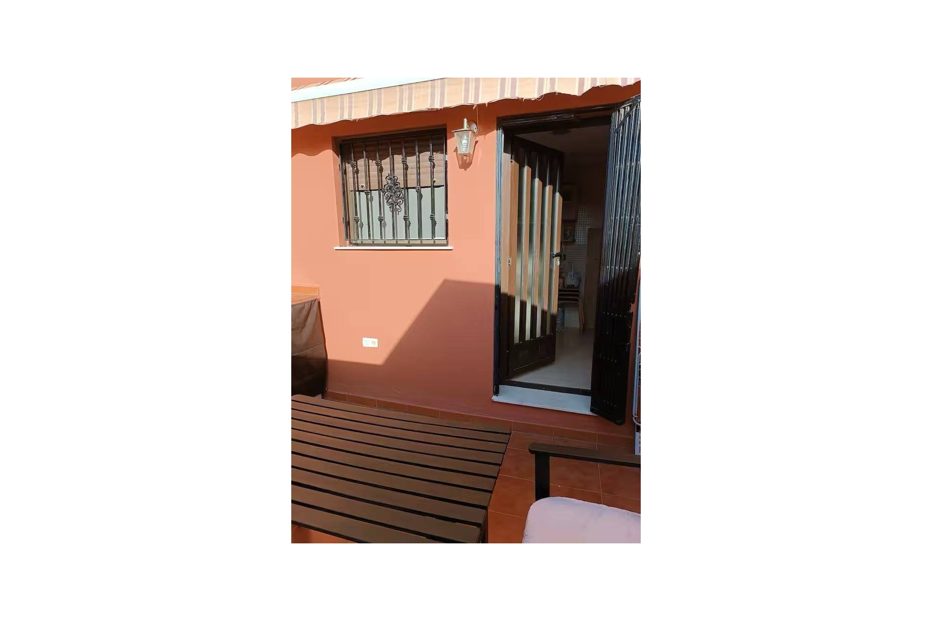 Segunda mano - Town House -
Torrevieja - Aguas Nuevas