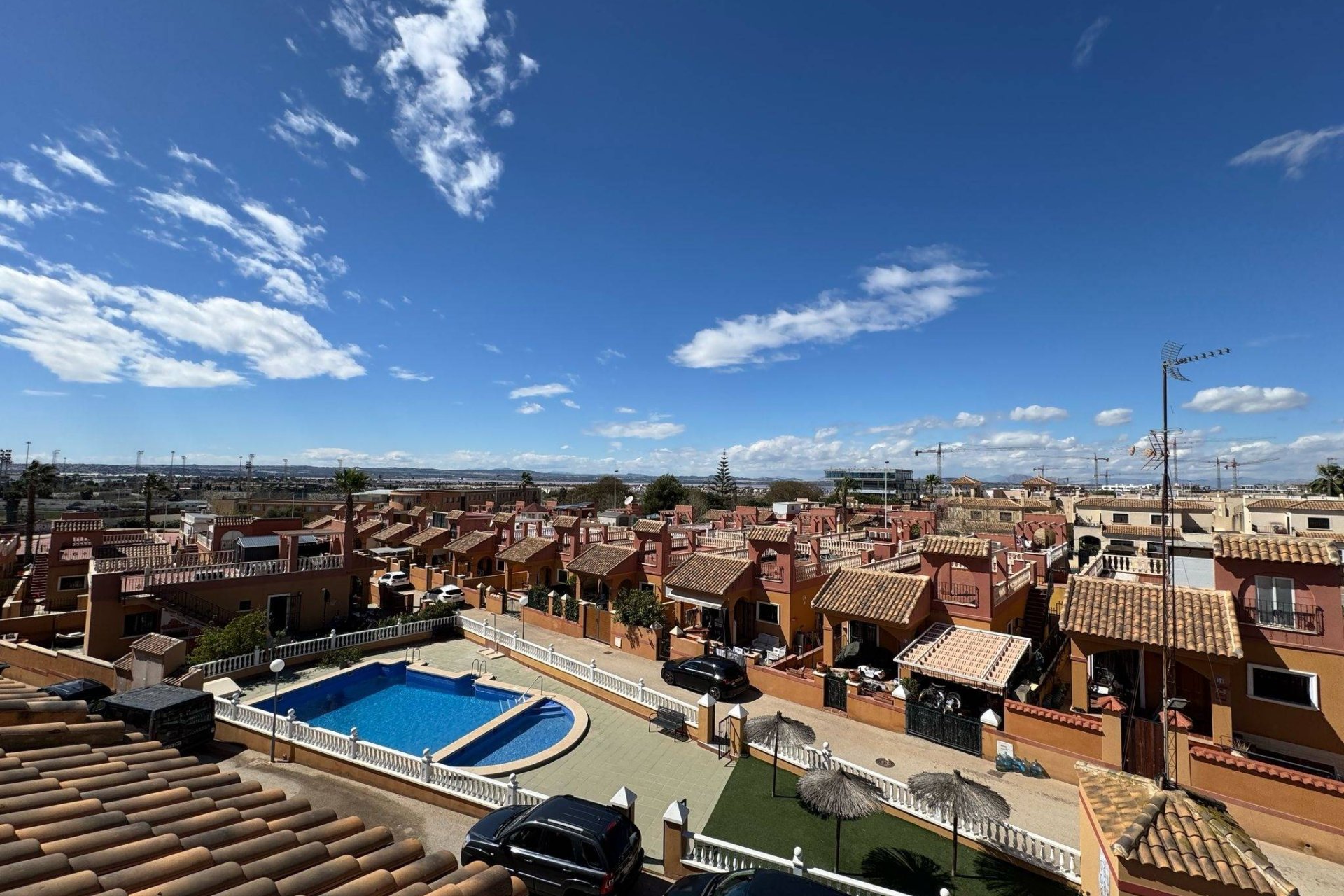 Segunda mano - Town House -
Torrevieja - Aguas Nuevas