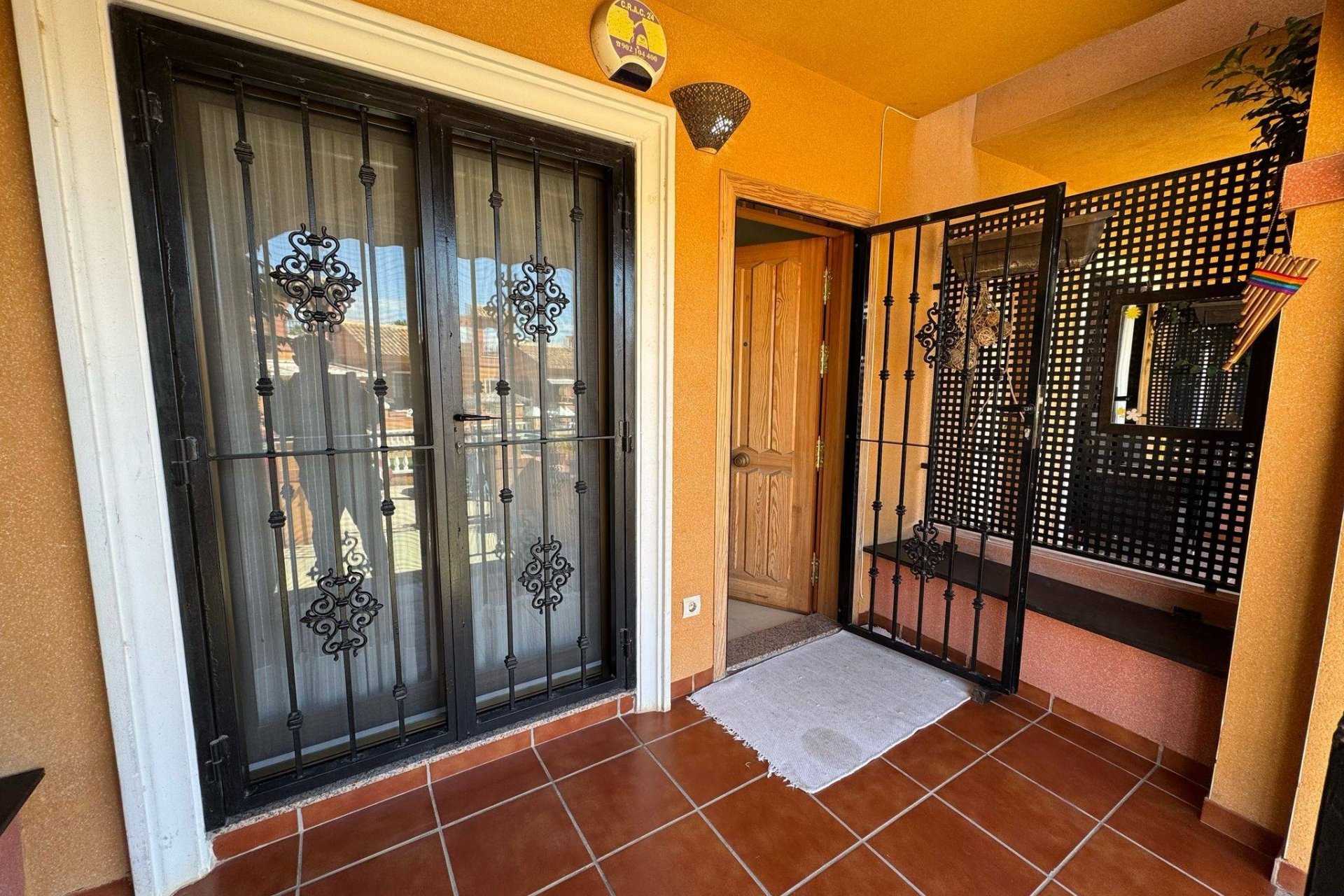 Segunda mano - Town House -
Torrevieja - Aguas Nuevas
