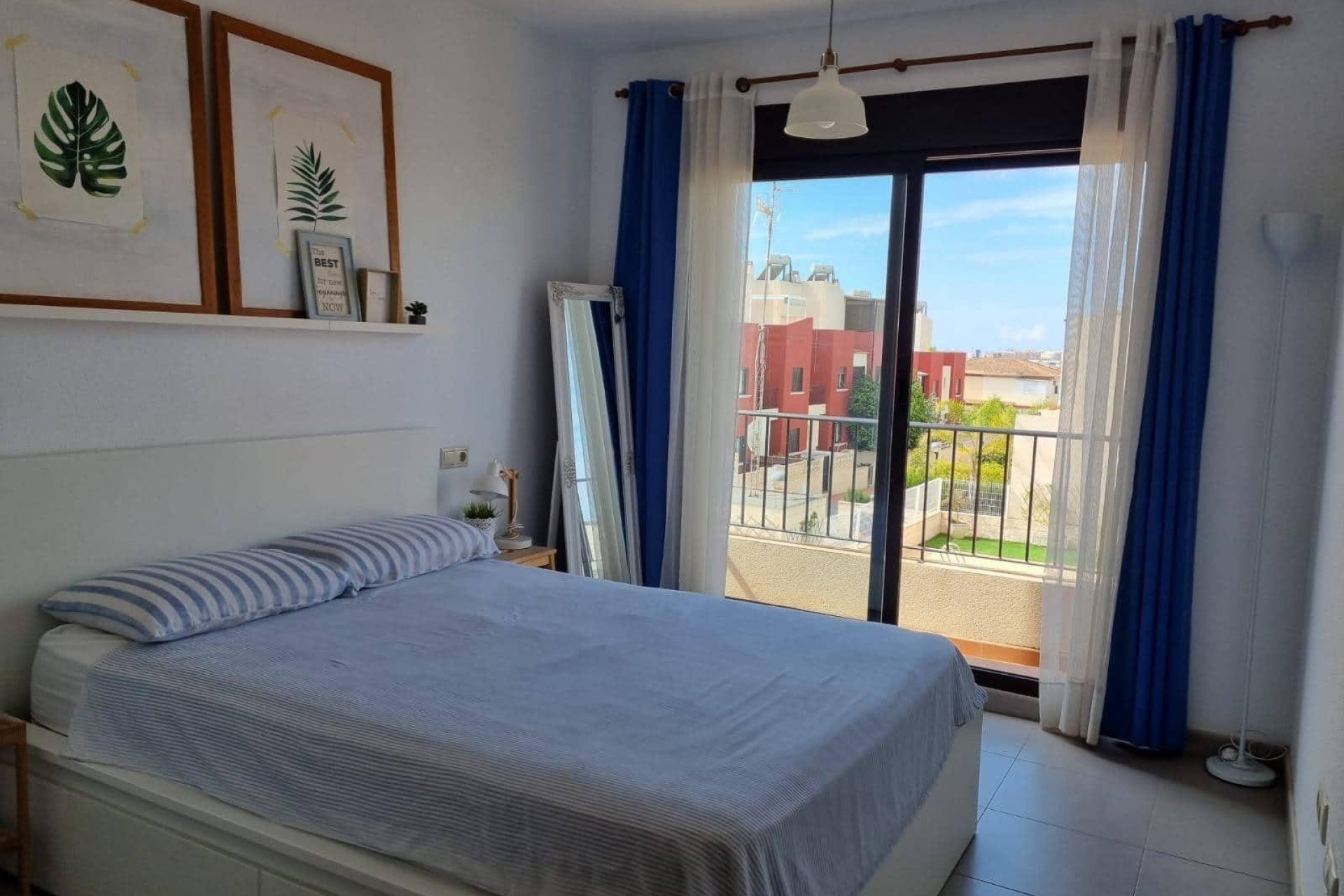 Segunda mano - Town House -
Torrevieja - Aguas Nuevas