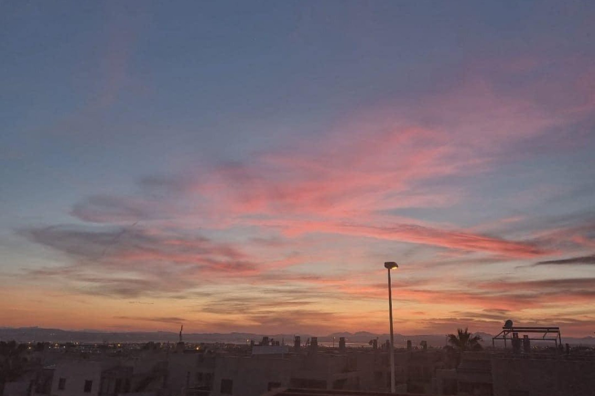 Segunda mano - Town House -
Torrevieja - Aguas Nuevas