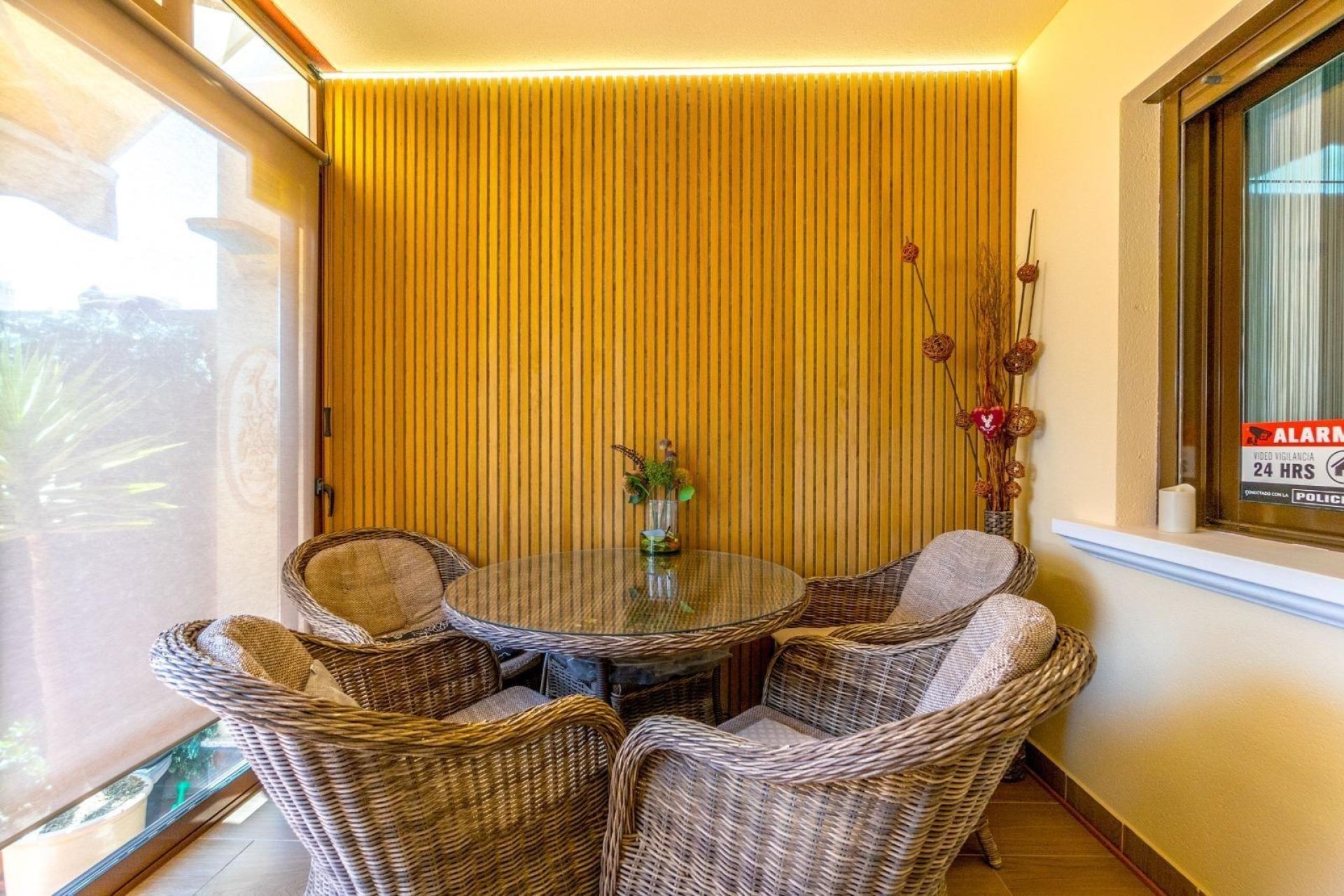 Segunda mano - Town House -
Torrevieja - Aguas Nuevas