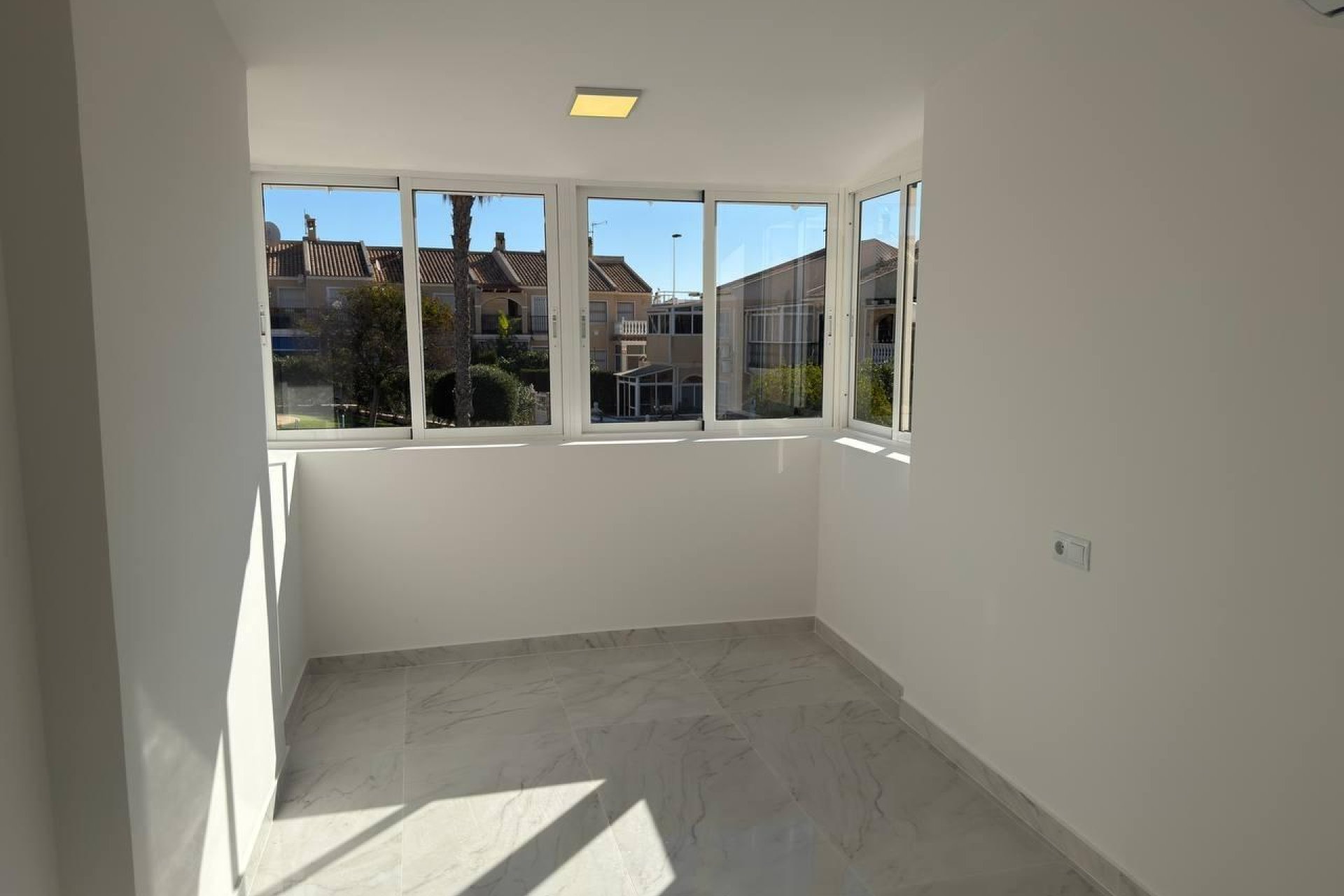 Segunda mano - Town House -
Torrevieja - Aguas Nuevas