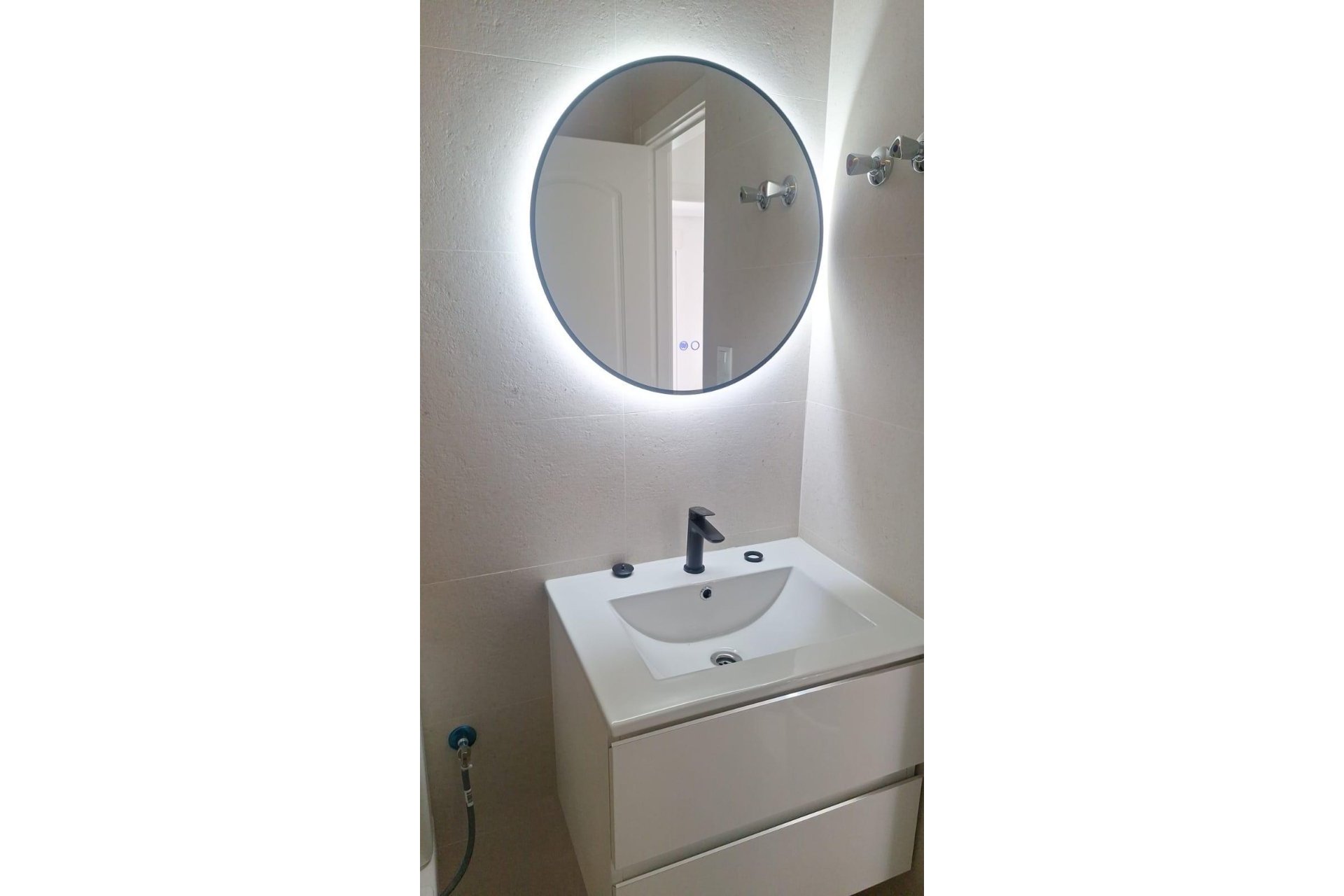 Segunda mano - Town House -
Torrevieja - Aguas Nuevas