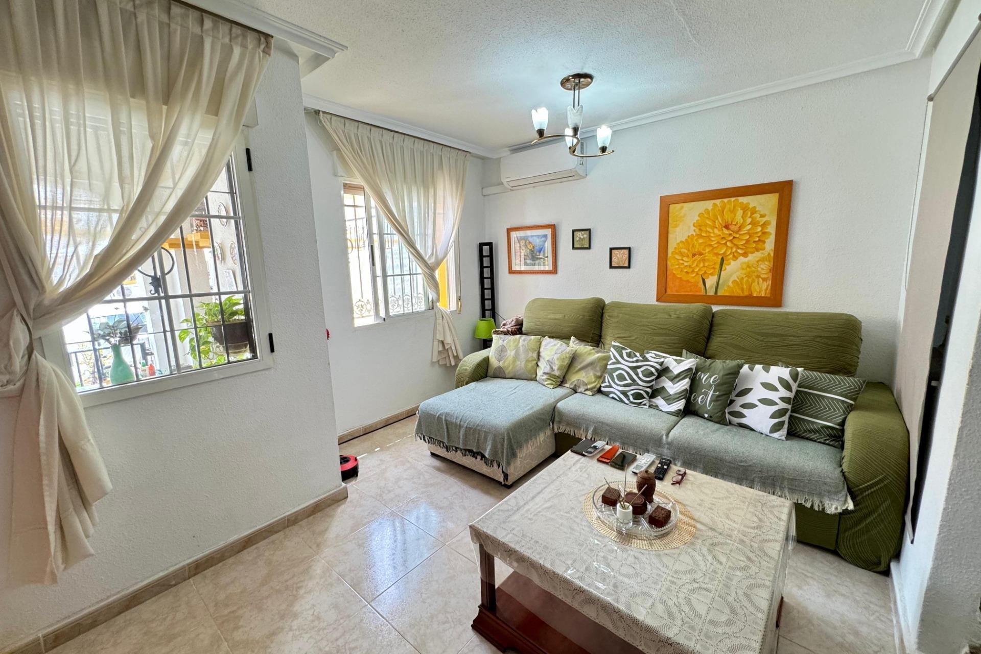 Segunda mano - Town House -
Torrevieja - Costa Blanca