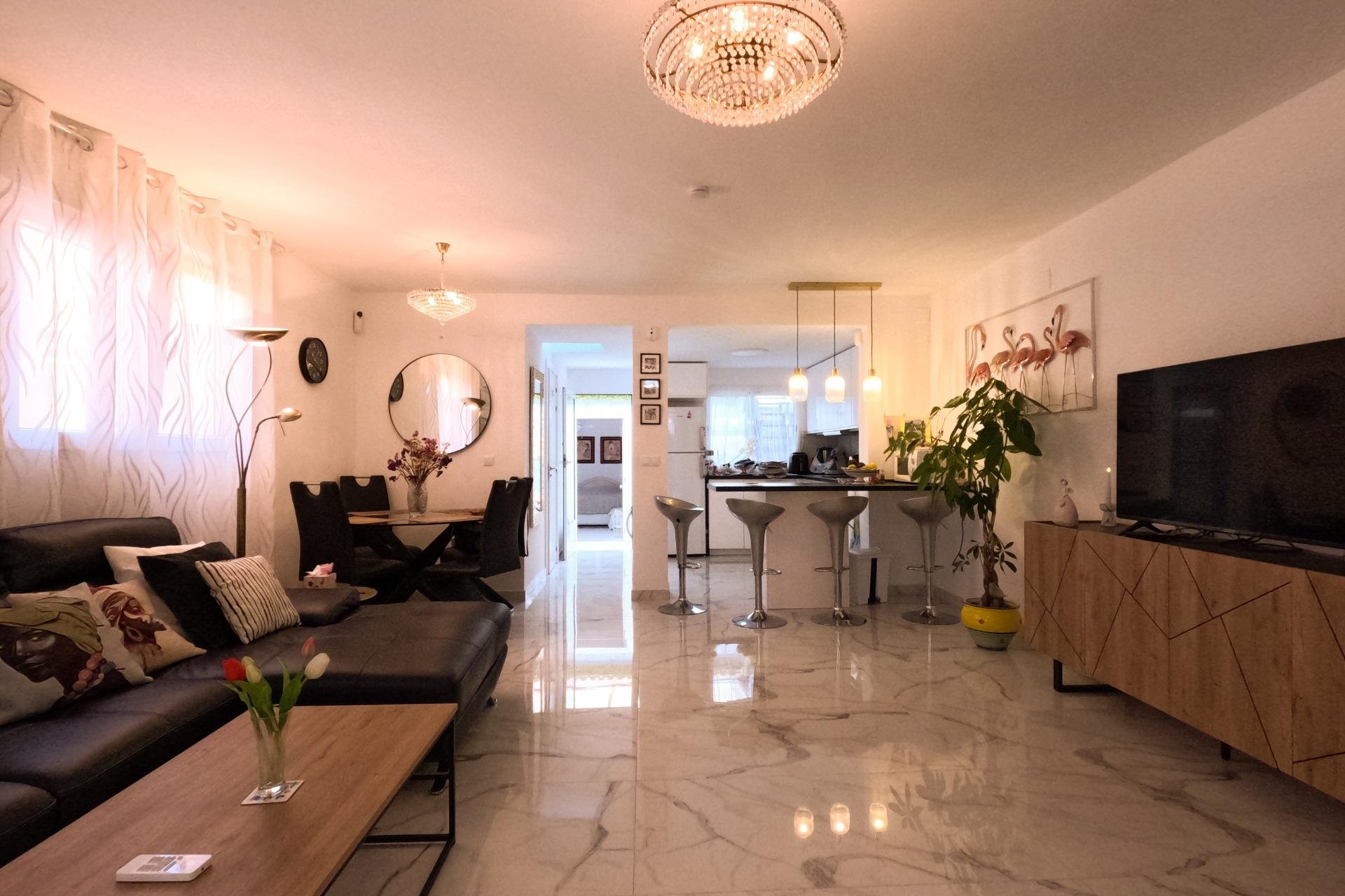 Segunda mano - Town House -
Torrevieja - El Acequión - Los Náufragos