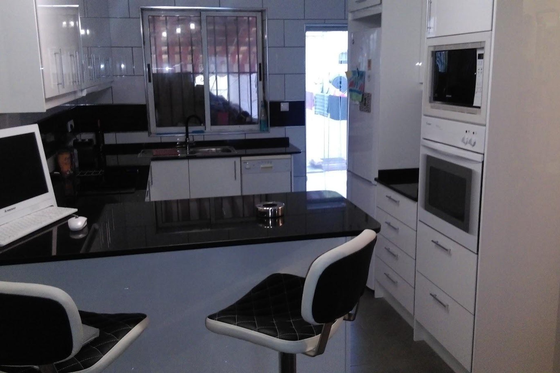 Segunda mano - Town House -
Torrevieja - El Limonar