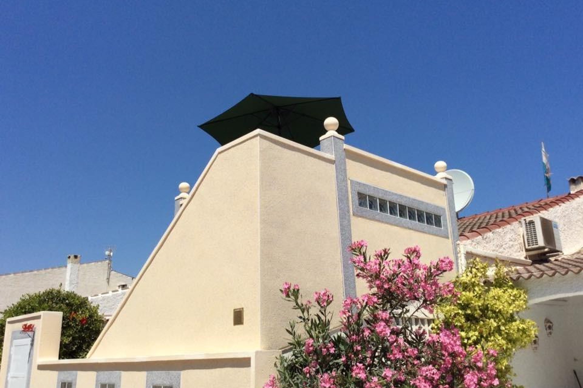 Segunda mano - Town House -
Torrevieja - El Limonar